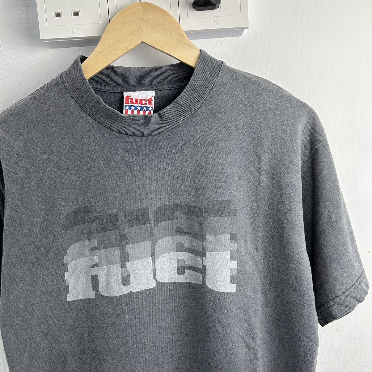FUCT Vintage 90s Fuct Spellout Tee Size US M / EU 48-50 / 2 - 2 Thumbnail