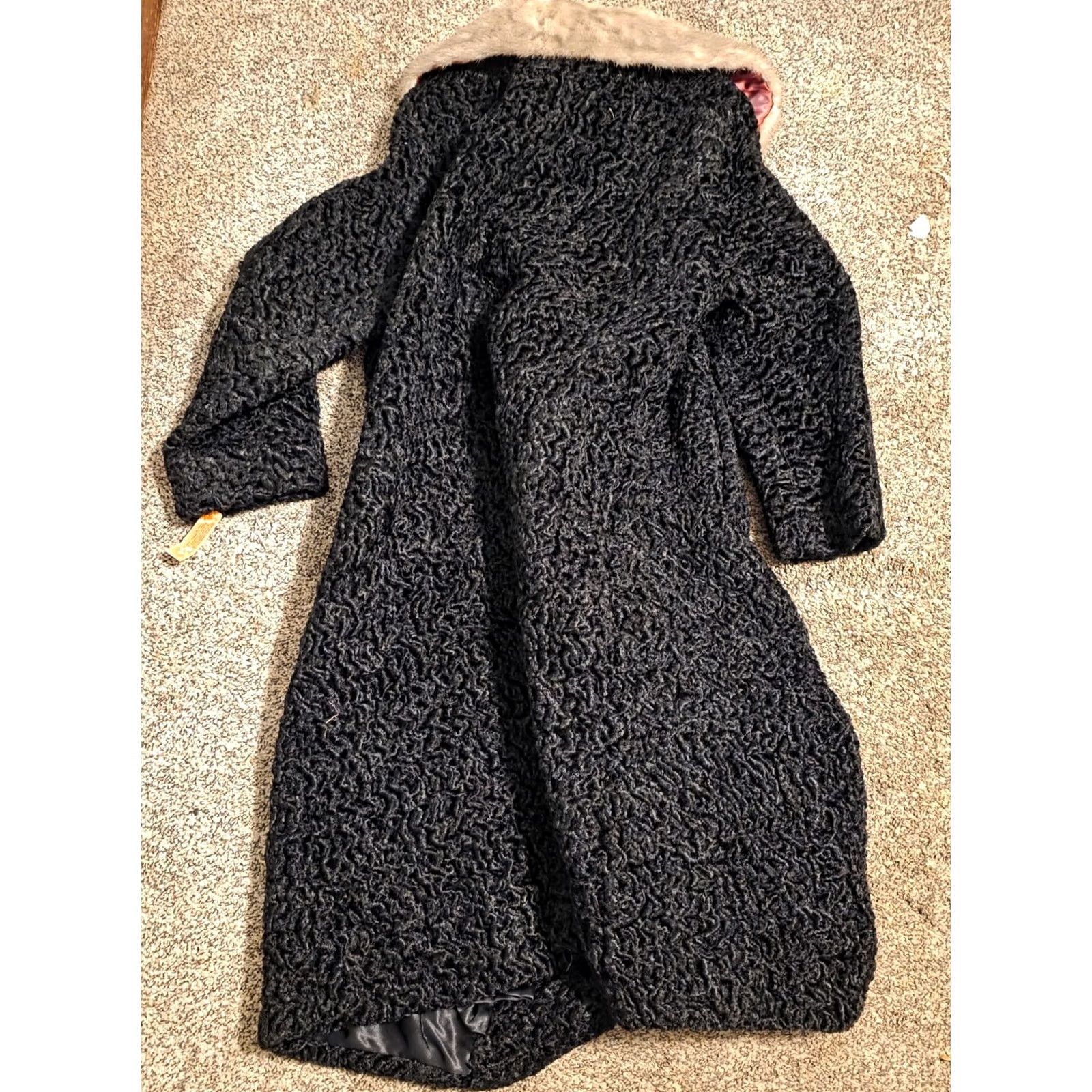 Vintage VINTAGE Evans Furs Persian Lamb And Mink Collar Coat With Provenance XL NEW Women Coat Beige Collared Size XL / US 12-14 / IT 48-50 - 3 Thumbnail