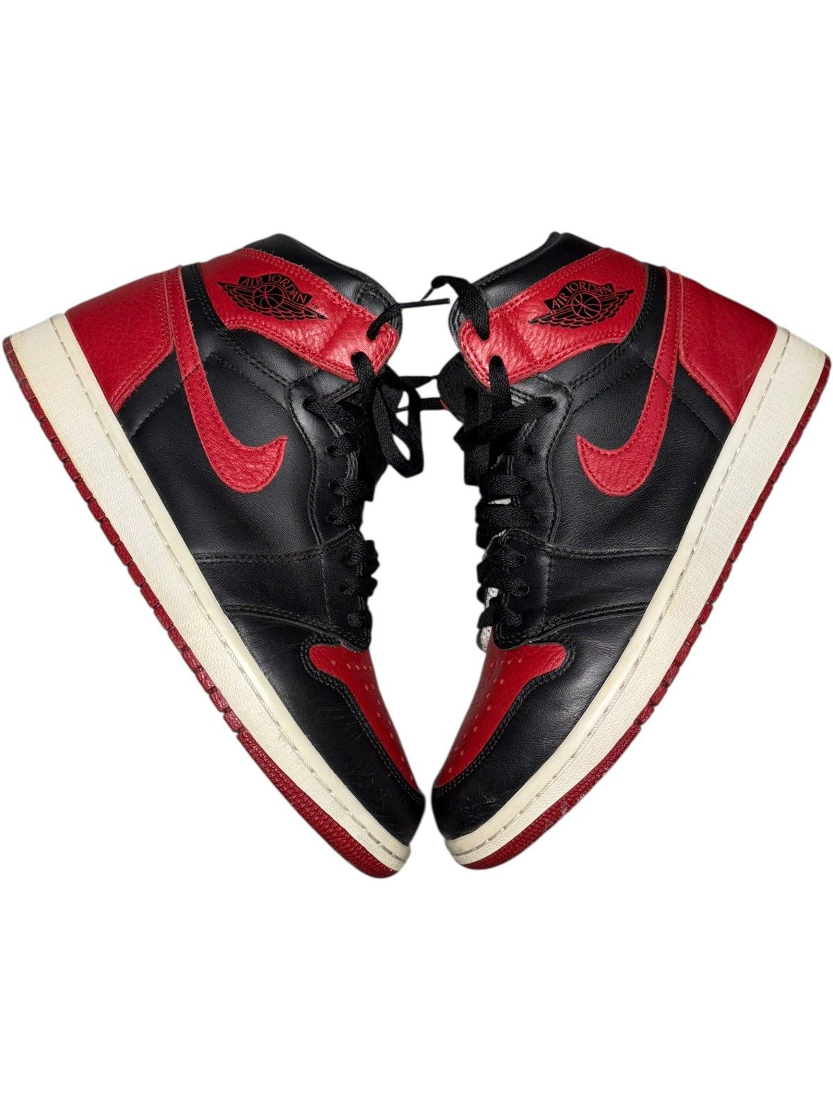 Jordan Brand 9 Air Jordan 1 Retro High OG Banned 2016 Nike Black red y2k Size US 9 / EU 42 - 2 Thumbnail