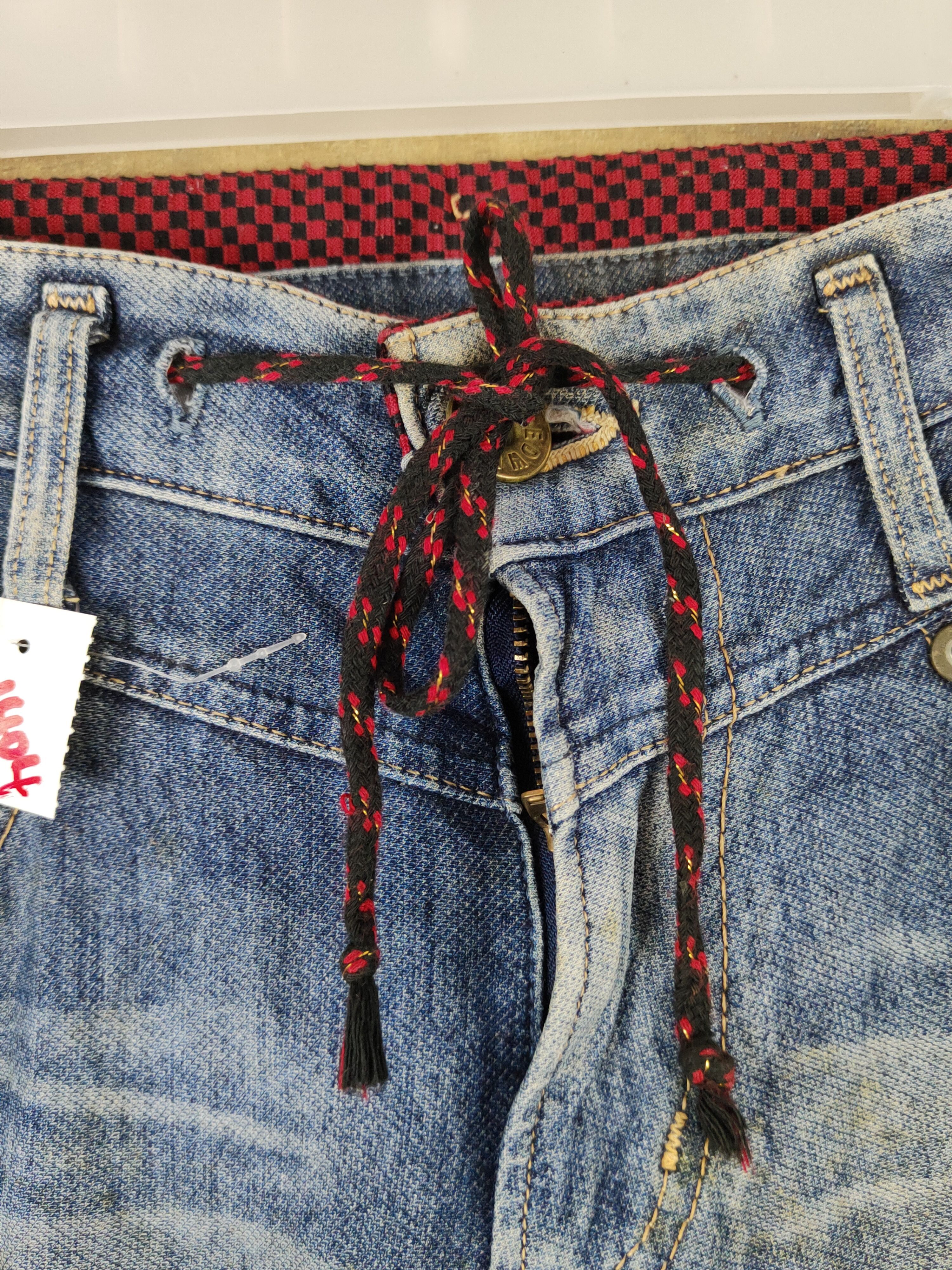 Edwin Edwin Dark Blue Distressed Ripped denim Jeans #W1404 Size US 32 / EU 48 - 2 Thumbnail