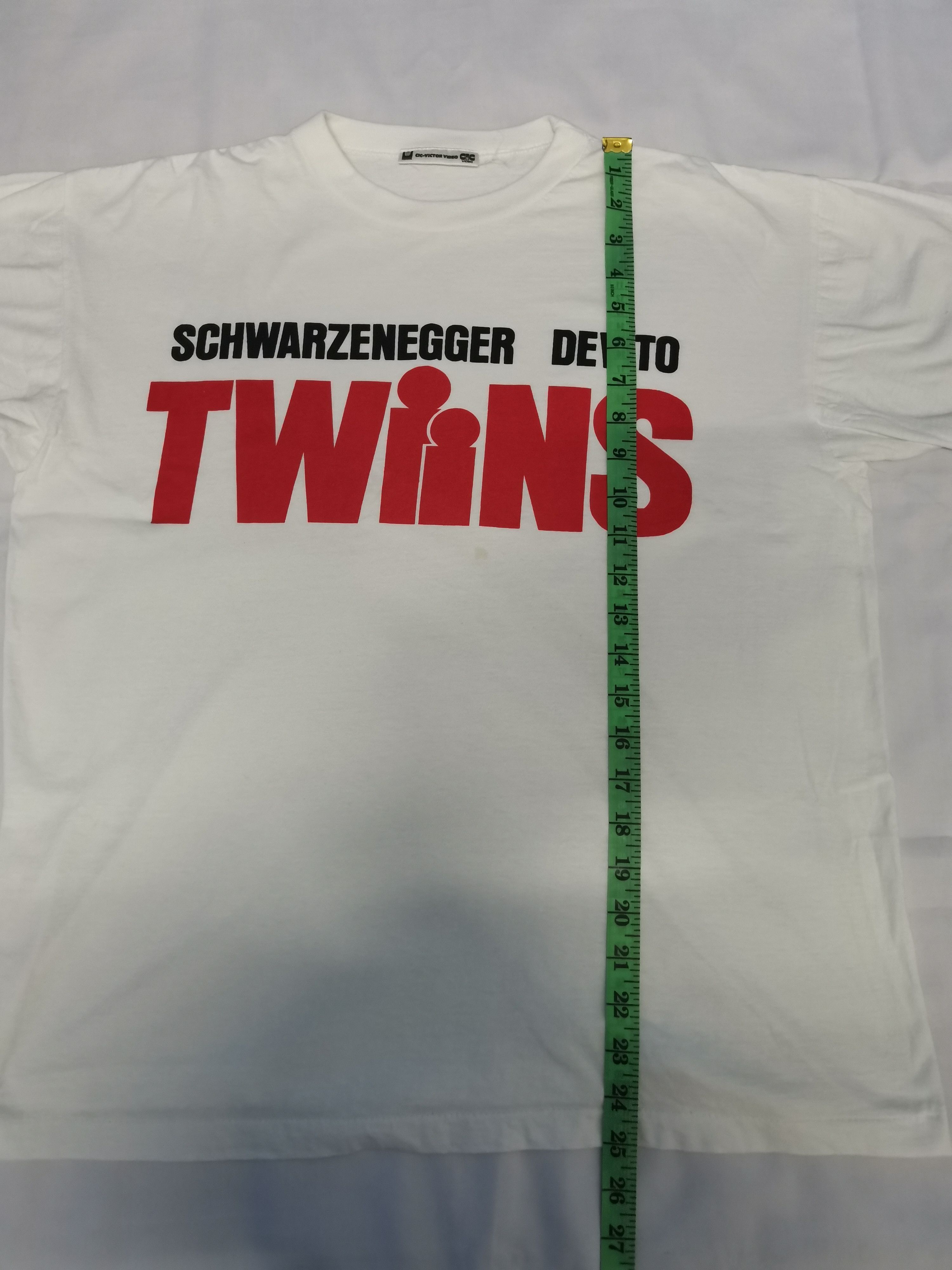 Vintage Vintage Twins Movie Tee Schwarzenegger Devito Stitches Promo Size US M / EU 48-50 / 2 - 4 Thumbnail