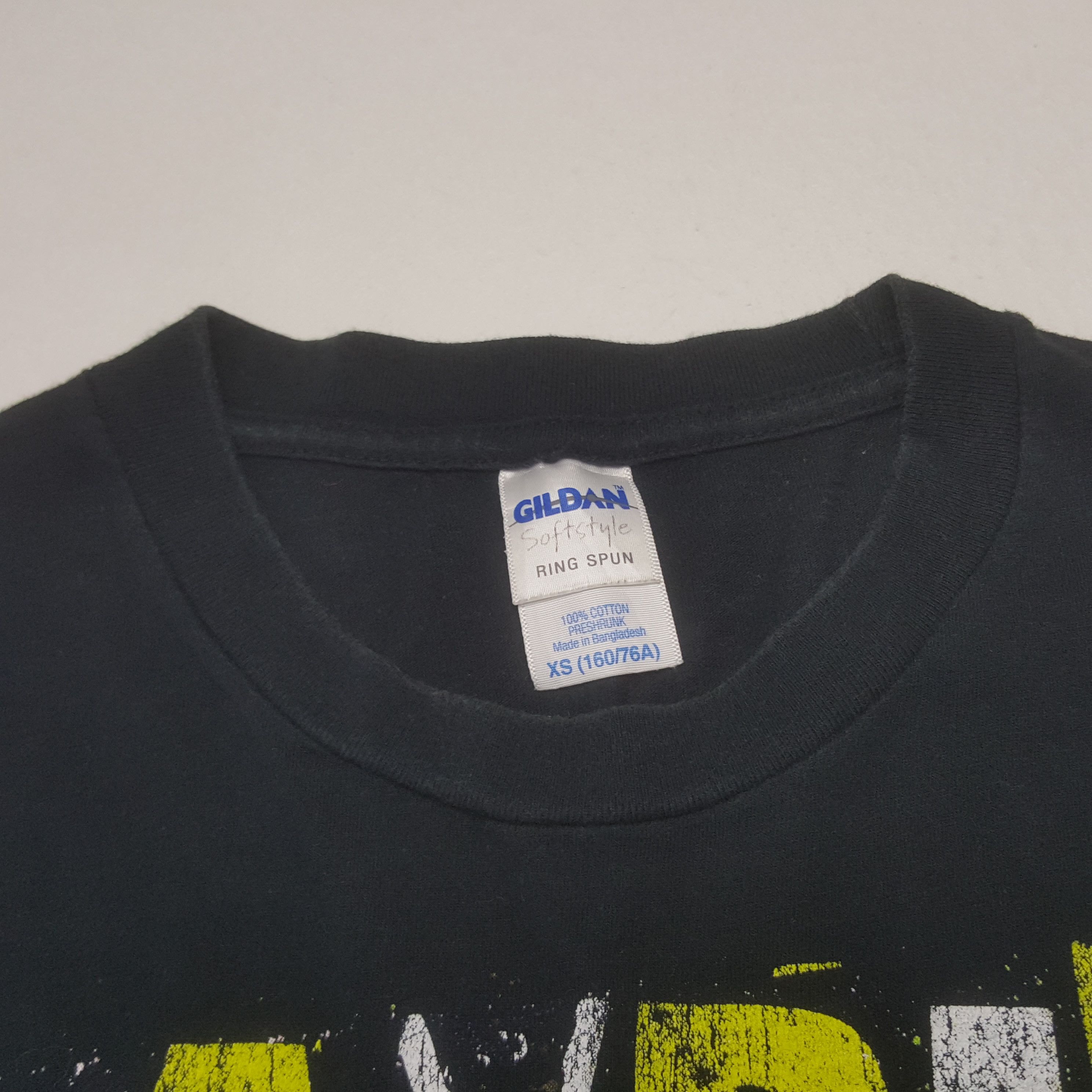 Band Tees Vintage Avril Lavigne Solo Singer Tour Tshirt C312N43 Size US S / EU 44-46 / 1 - 5 Thumbnail