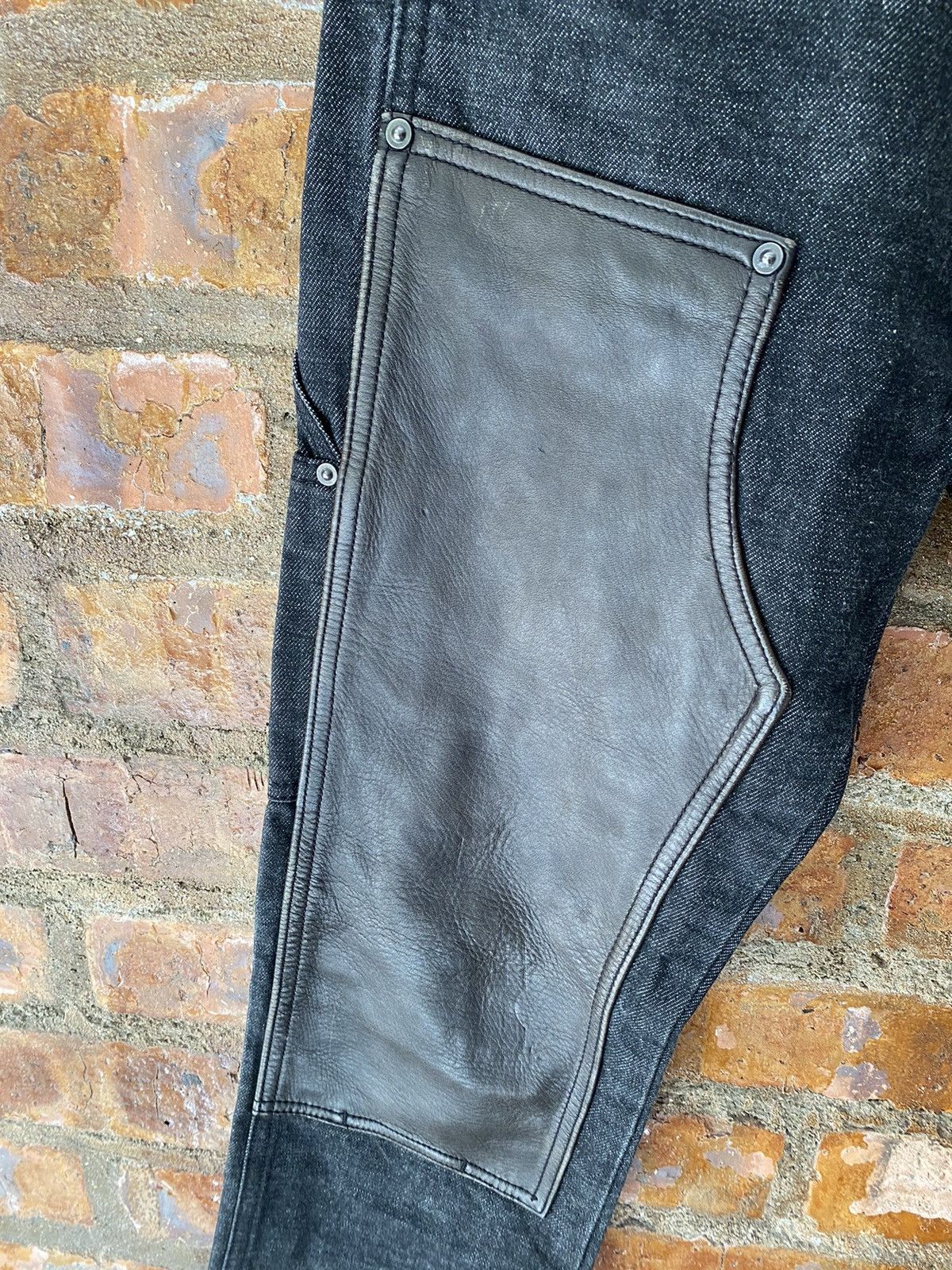 Isamu Katayama Backlash 2000s Tokyo Jeans Leather Double knee carpenter pants Size US 28 / EU 44 - 6 Thumbnail