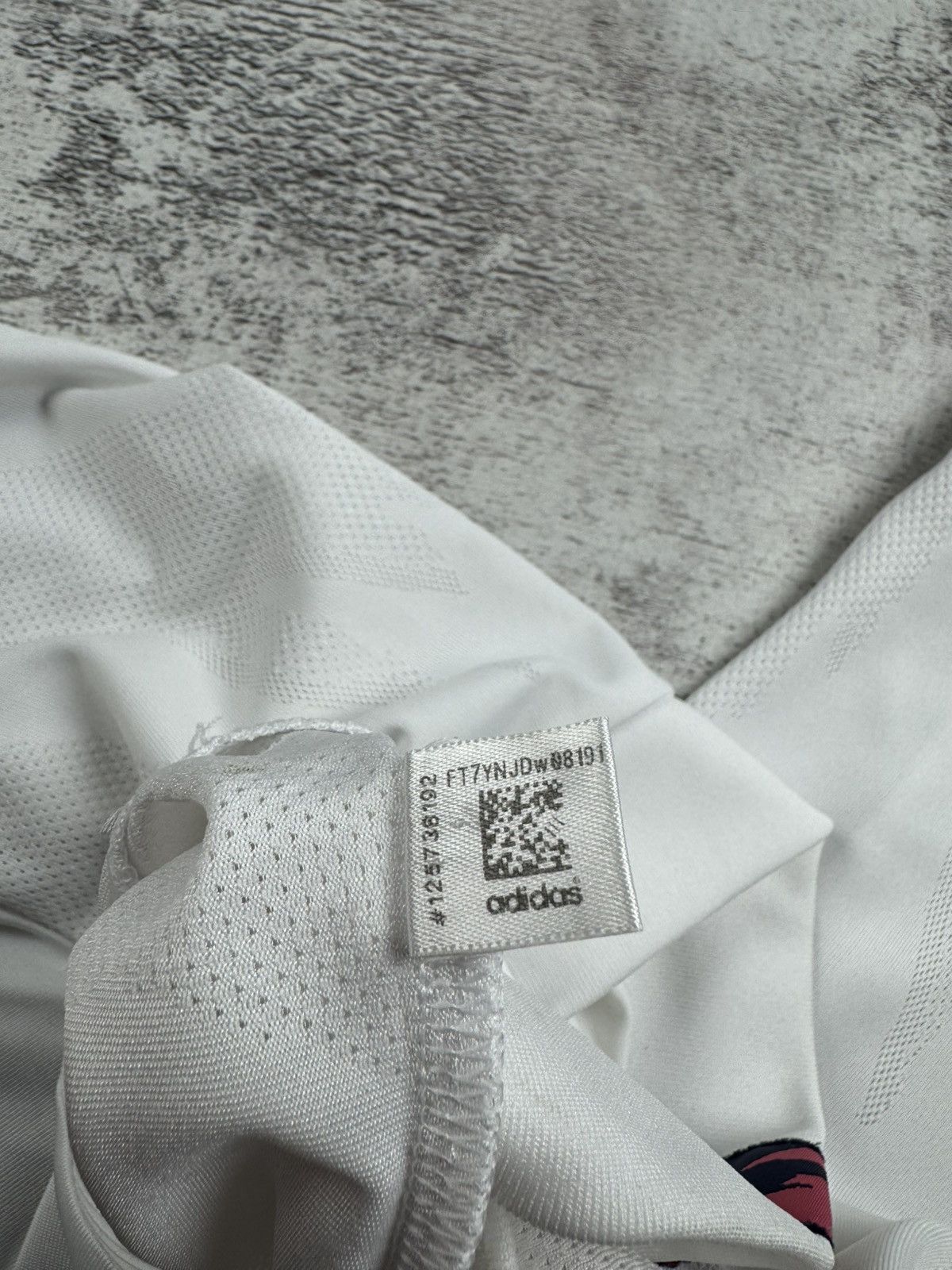 Adidas Real Madrid 2020/2021 Adidas Home White Kit La Liga Jersey Blockcore T Shirt Tee Size US L / EU 52-54 / 3 - 12 Thumbnail