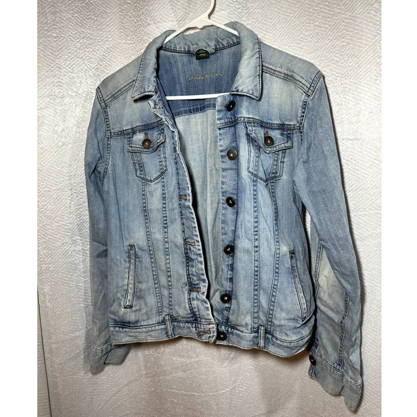 Eddie Bauer Eddie Bauer Long Sleeve Button Front Denim Jacket Blue Large Size L / US 10 / IT 46 - 2 Thumbnail