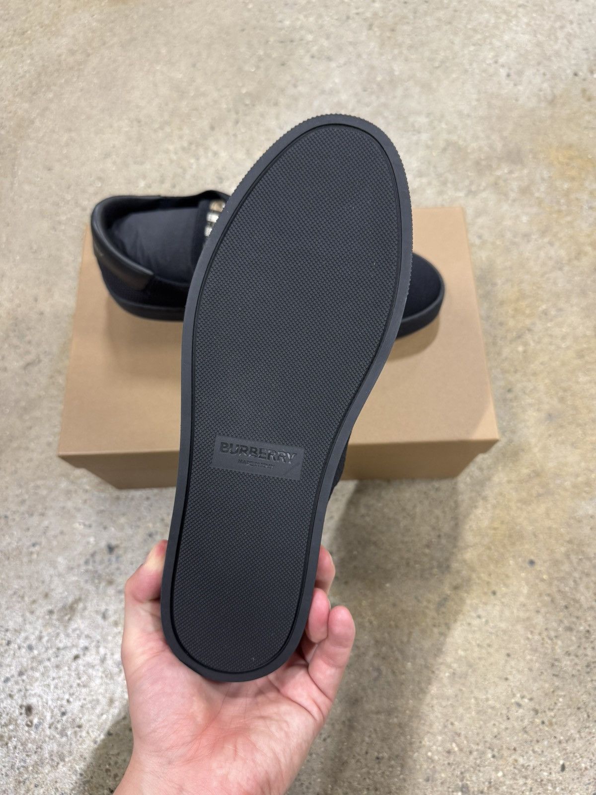 Burberry Burberry Knit Check Sneaker 750$ NEW Size US 7.5 / EU 40-41 - 4 Thumbnail