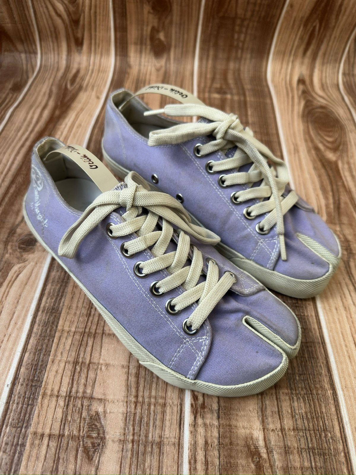 Maison Margiela Maison Martin Margiela TABI Purple Canvas Low Top Sneakers Size US 7.5 / IT 37.5 - 1 Thumbnail