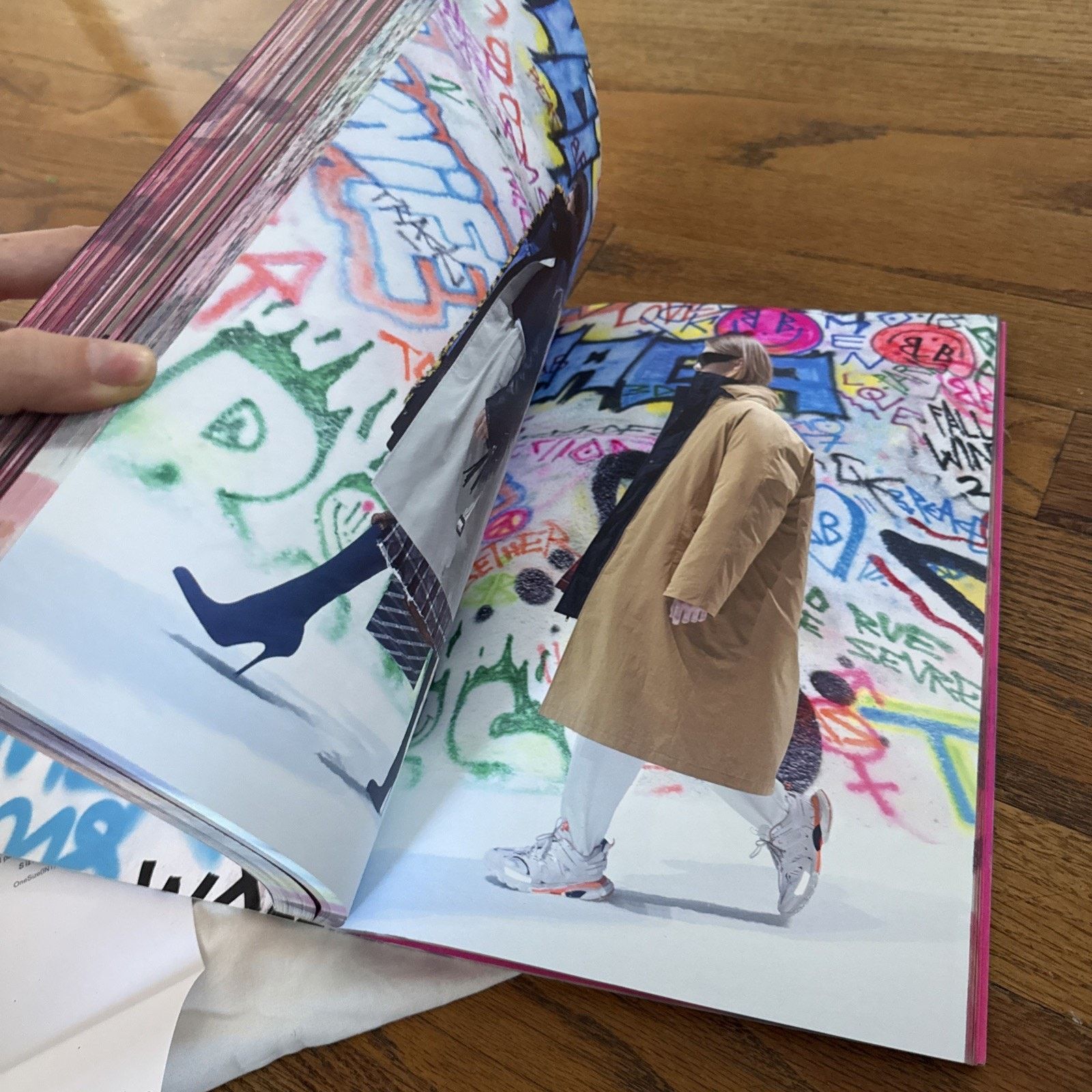 Balenciaga Balenciaga Winter 18 Collection Book Size ONE SIZE - 9 Thumbnail