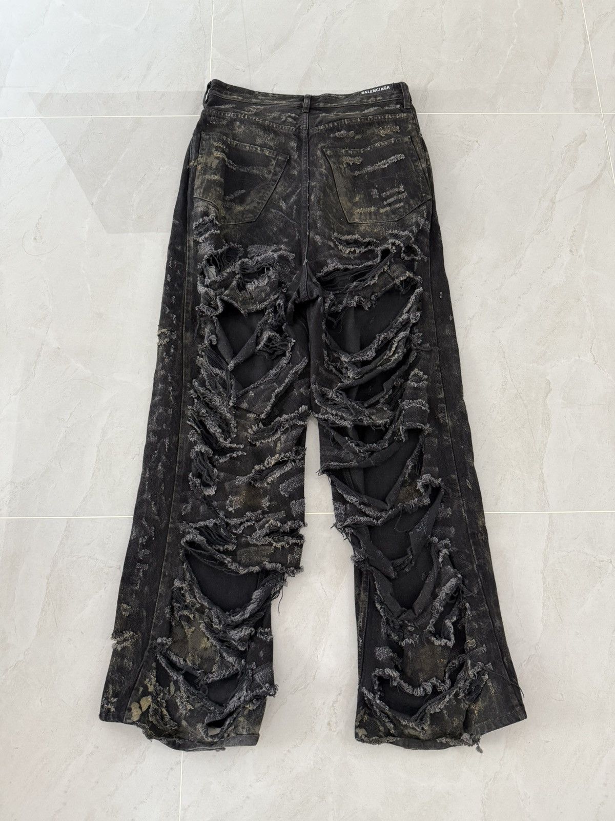 Balenciaga Balenciaga SS23 Runway Complete Destroyed Black Denim Sz.XS Size US 29 - 1 Thumbnail