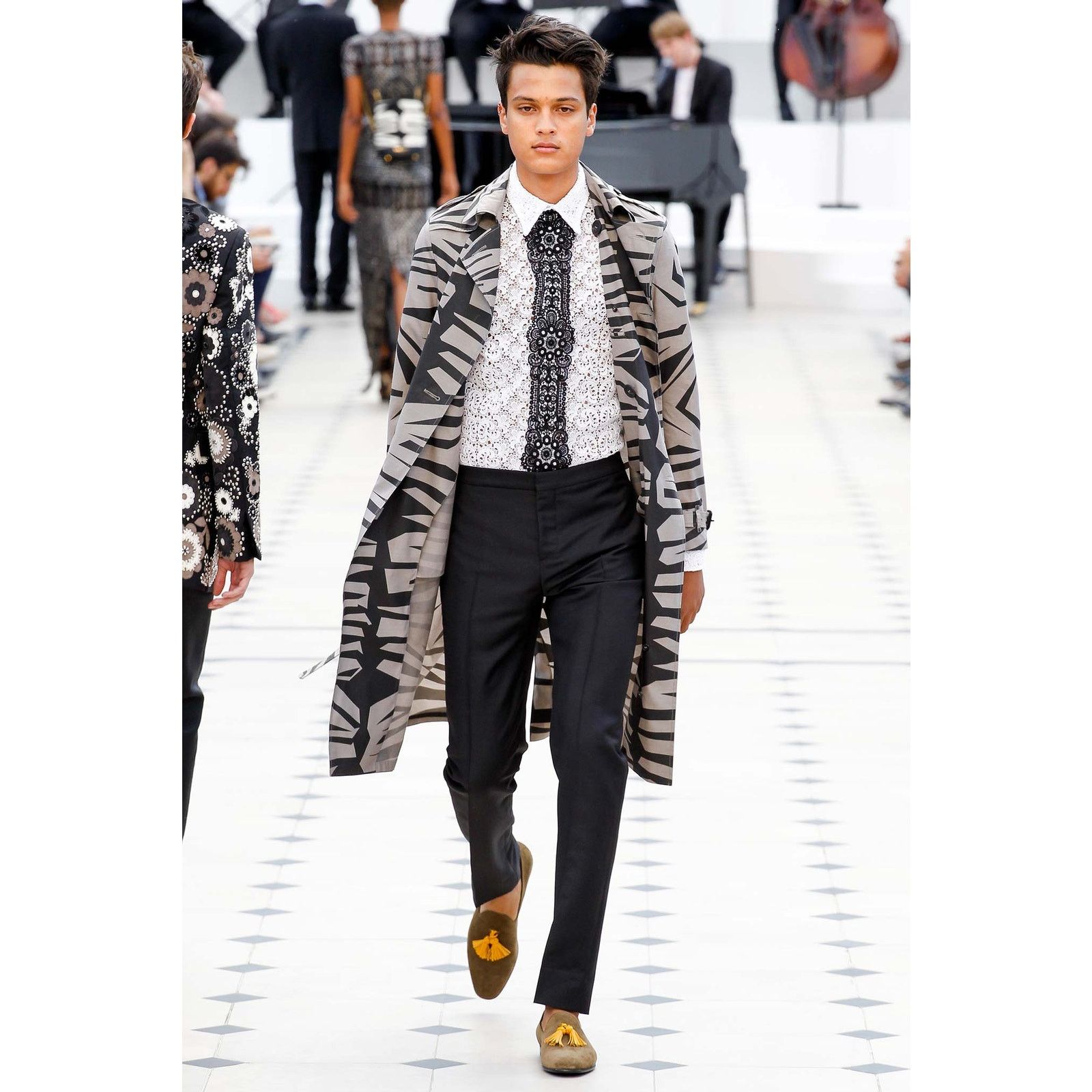 Burberry Prorsum BURBERRY PRORSUM Print Silk / Wool Belted Trenchcoat Size US M / EU 48-50 / 2 - 2 Thumbnail