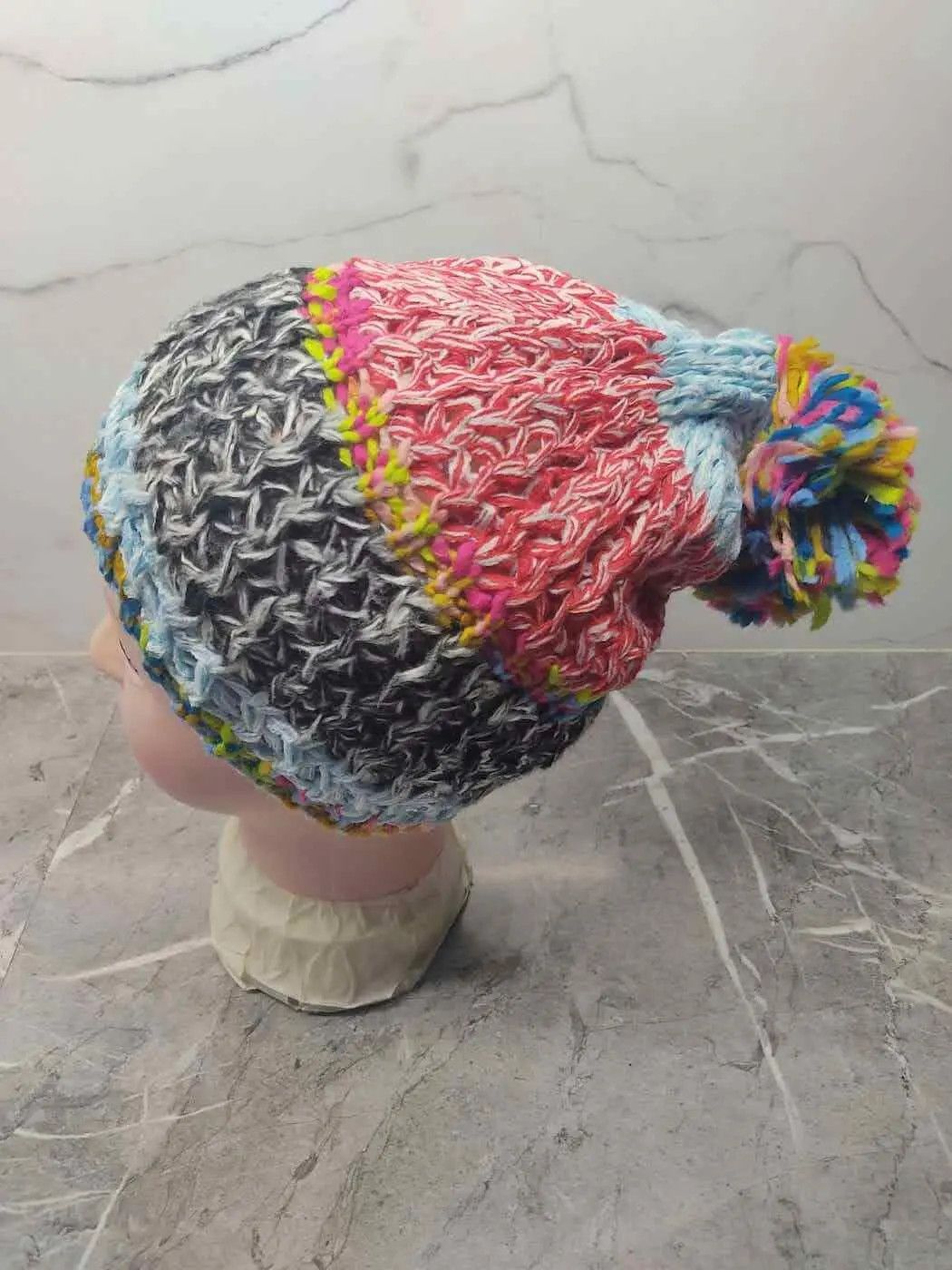 Japanese Brand Vintage Handmade Knit Wool Multicolour Beanie Size ONE SIZE - 1 Thumbnail