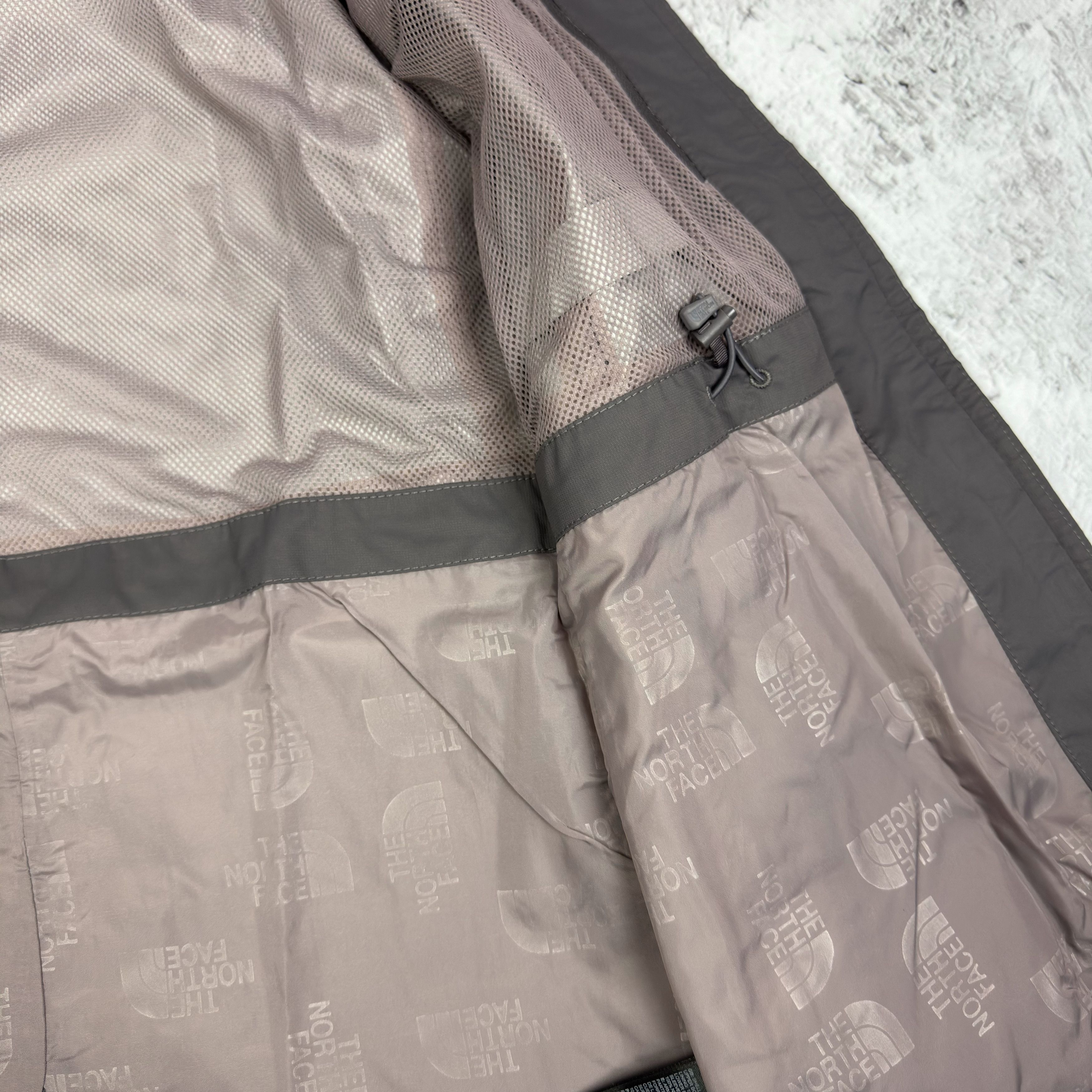 The North Face Dryvent Women's Full Zip Windbreaker Jacket