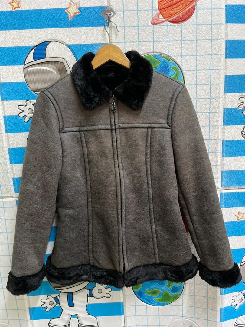 Burberry Vintage Burberry London Blue Label Faux Leather Jacket Size S / US 4 / IT 40 - 2 Thumbnail