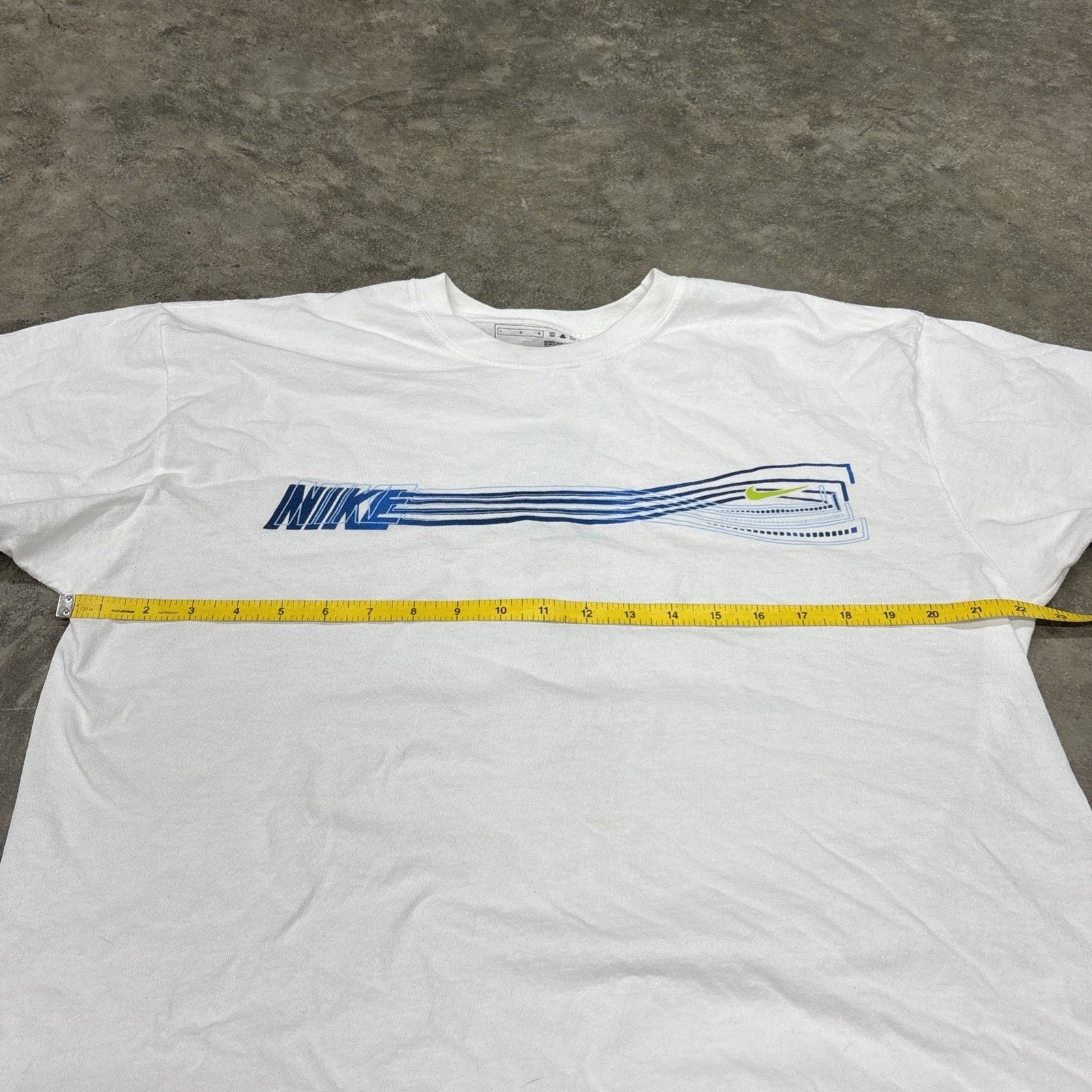 Nike Vintage Y2K Nike Swim Tshirt White Sz Large Unisex Size US L / EU 52-54 / 3 - 7 Thumbnail