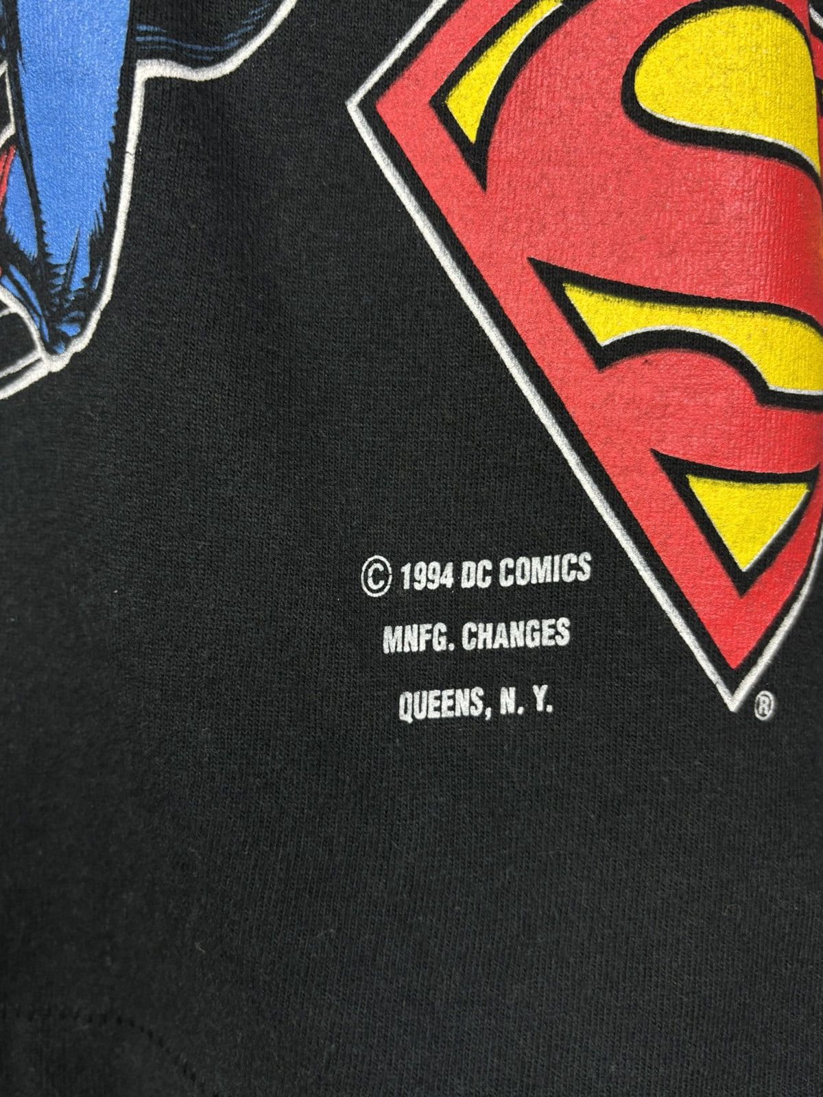 Vintage 90s Superman 1994 All Over Print AOP T-Shirt DC Comics XL Size US XL / EU 56 / 4 - 6 Thumbnail