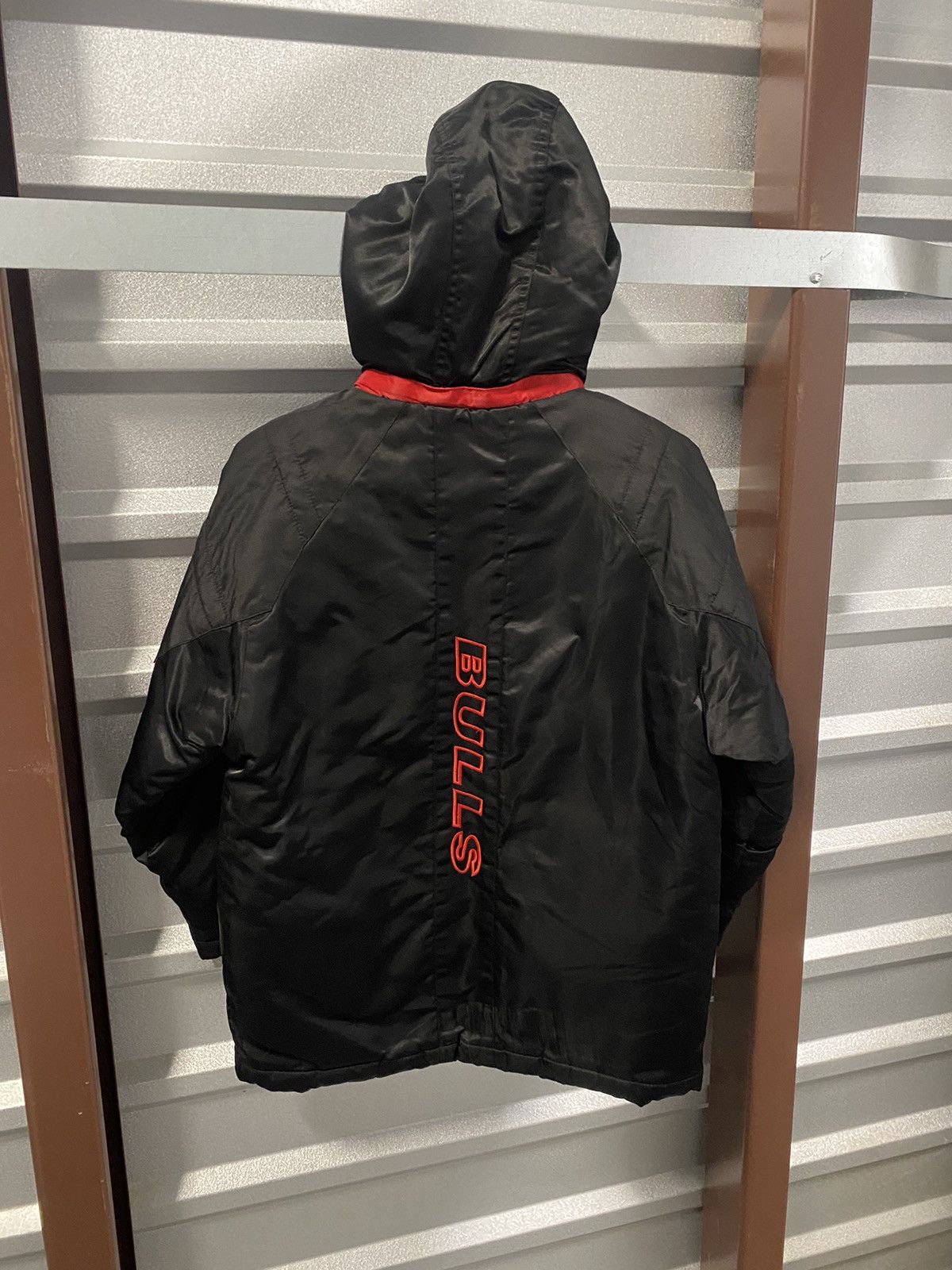 NBA × Starter × Vintage 1990’s Chicago Bulls Started Jacket Size US S / EU 44-46 / 1 - 3 Thumbnail