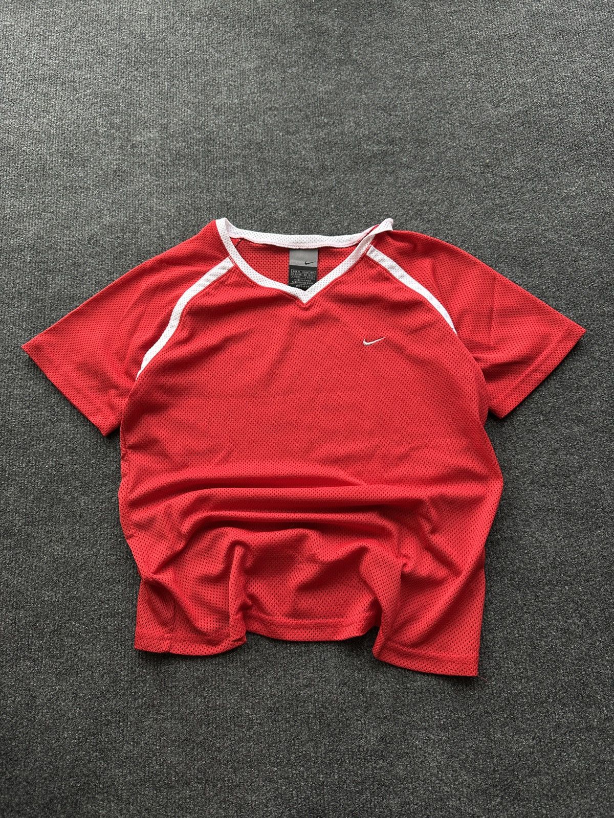 Nike 🚨 NIKE Y2K RED VNTG SHOX RARE T SHIRT SHORT SLEEVE Size M / US 6-8 / IT 42-44 - 1 Thumbnail