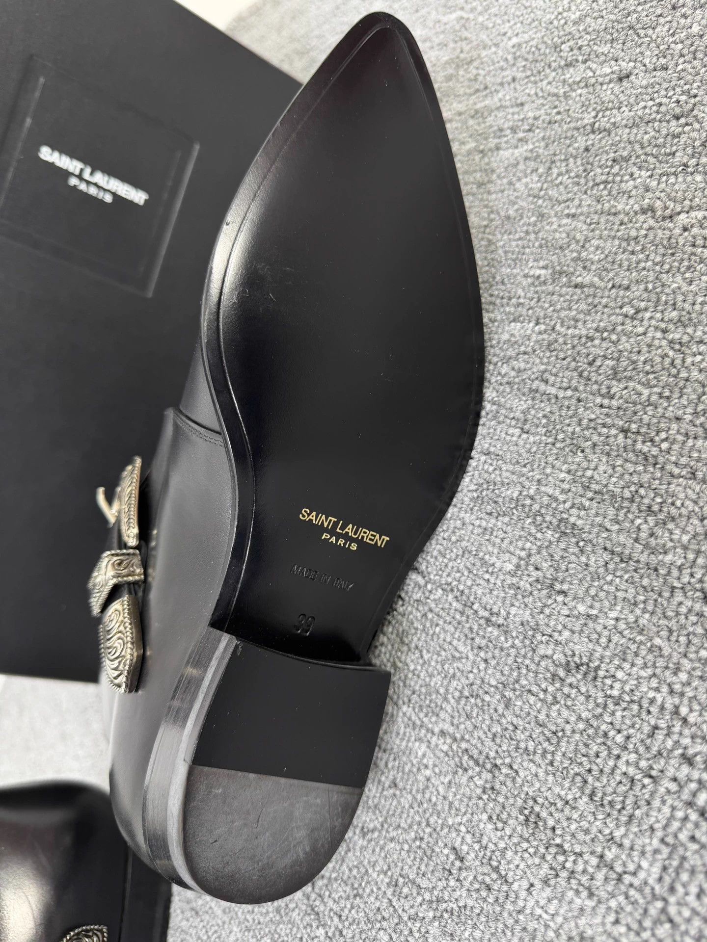 Saint Laurent Paris Saint Laurent SLP 14SS Chelsea 39 Cross Engraved Buckle Size US 6 / EU 39 - 5 Thumbnail