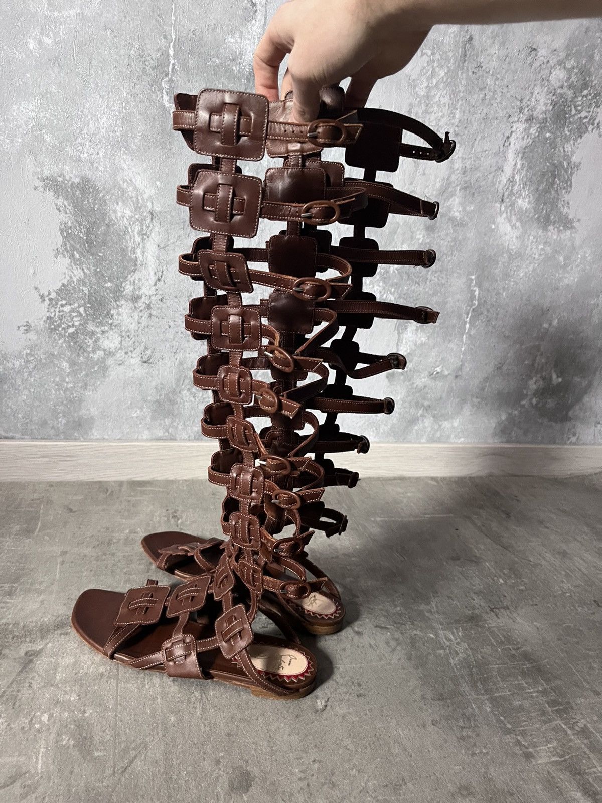 Christian Louboutin Christian Louboutin Gladiator Sandals brown leather Size US 7.5 / IT 37.5 - 2 Thumbnail