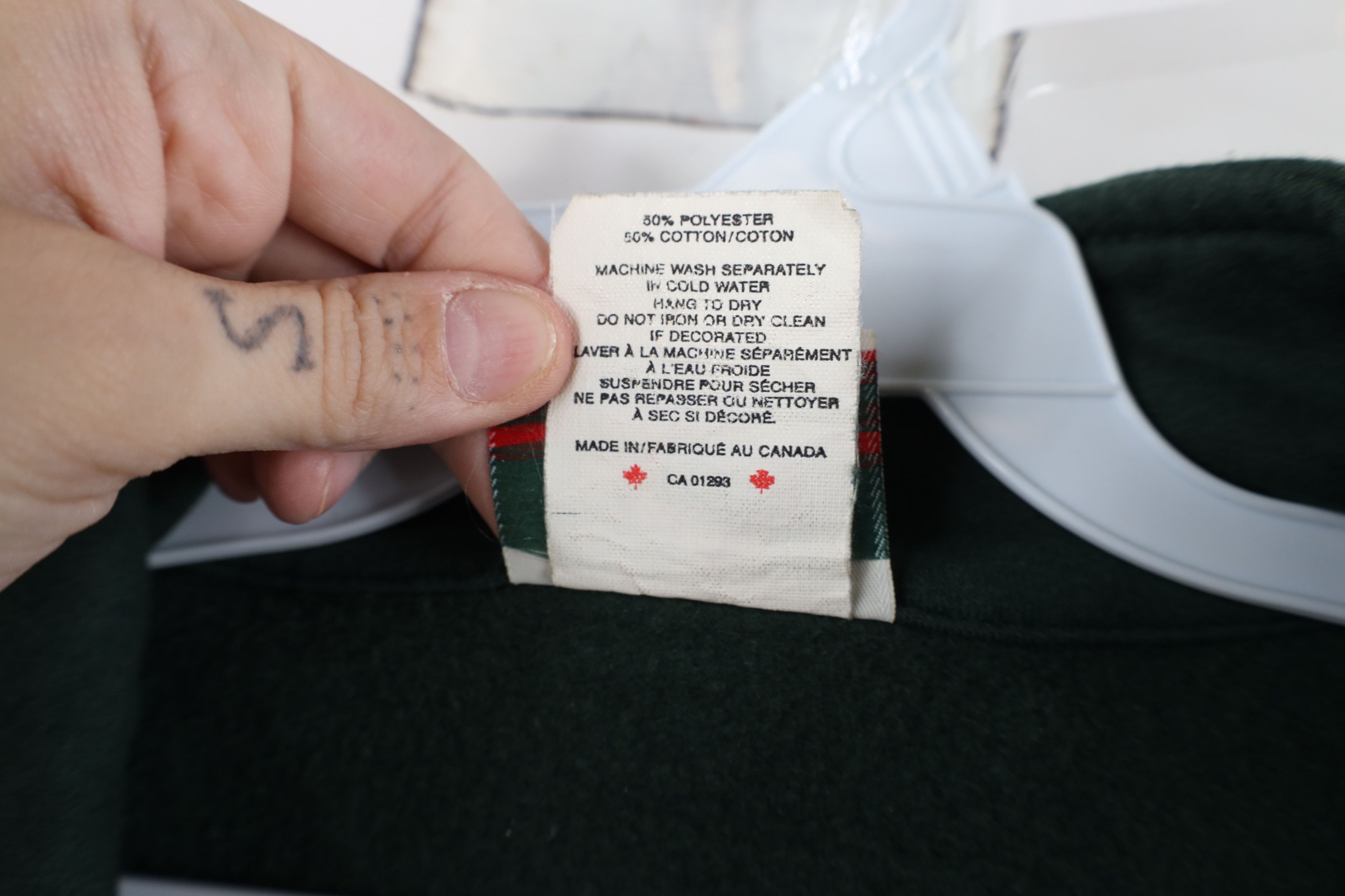 Vintage Vintage 90s Streetwear Canada Half Zip Sweatshirt Green Size US L / EU 52-54 / 3 - 8 Thumbnail