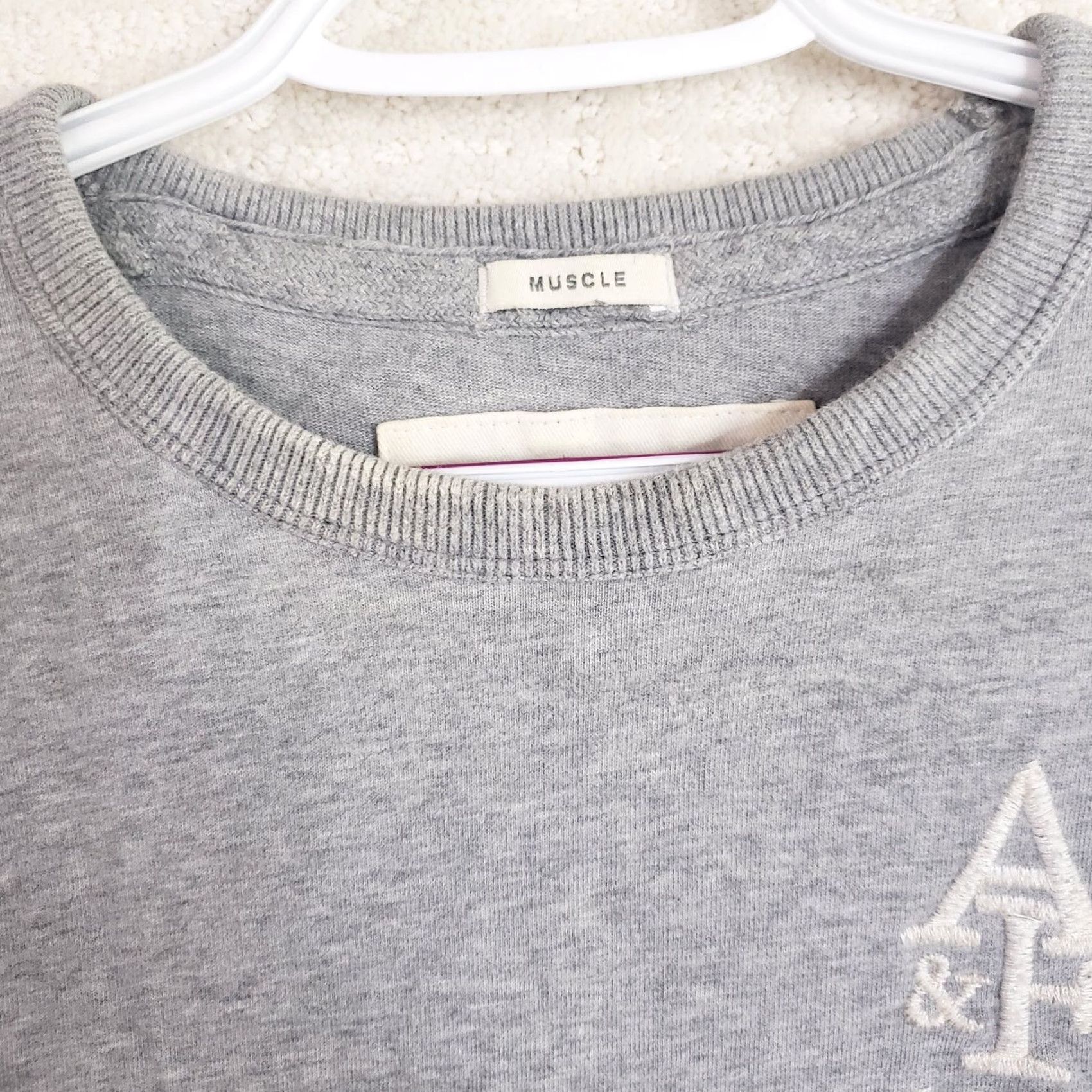 Abercrombie & Fitch Abercrombie & Fitch Shirt Mens XL Gray Muscle Long Sleeve Crewneck Size US XL / EU 56 / 4 - 5 Thumbnail