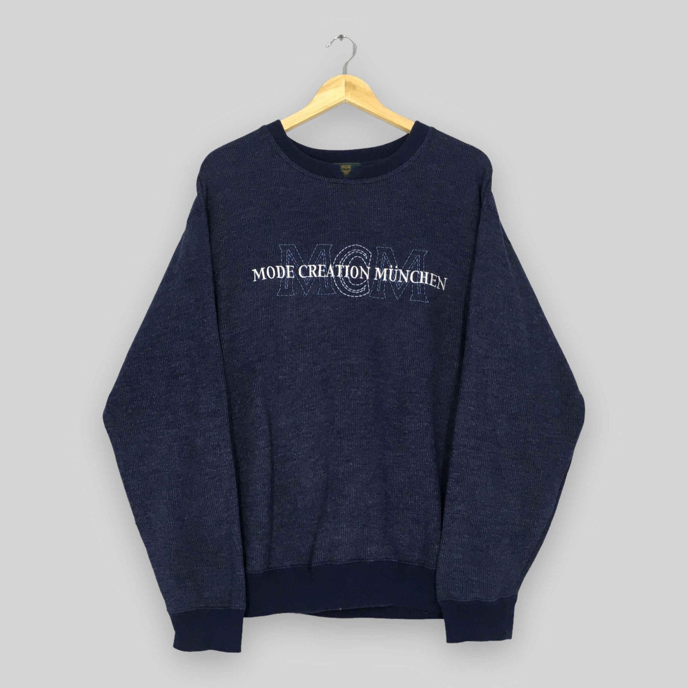 MCM × Vintage Vintage MCM Mode Creation Munchen Sweatshirt Large Size US L / EU 52-54 / 3 - 1 Thumbnail