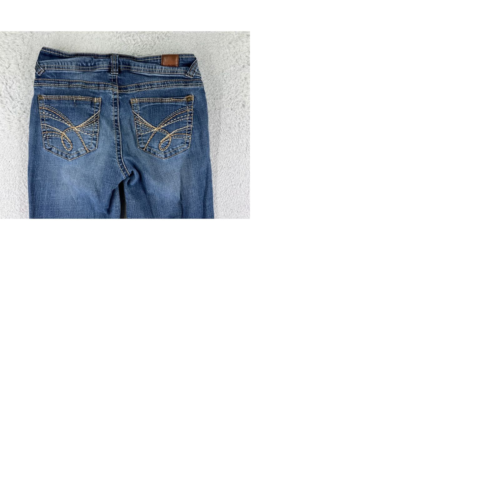 Vintage Wallflower Jeans Womens Jeans 3 Blue Denim Straight Low Rise Embroidered Cowboy Southwestern Designer 90s Womens Size 26" / US 2 / IT 38 - 10 Thumbnail
