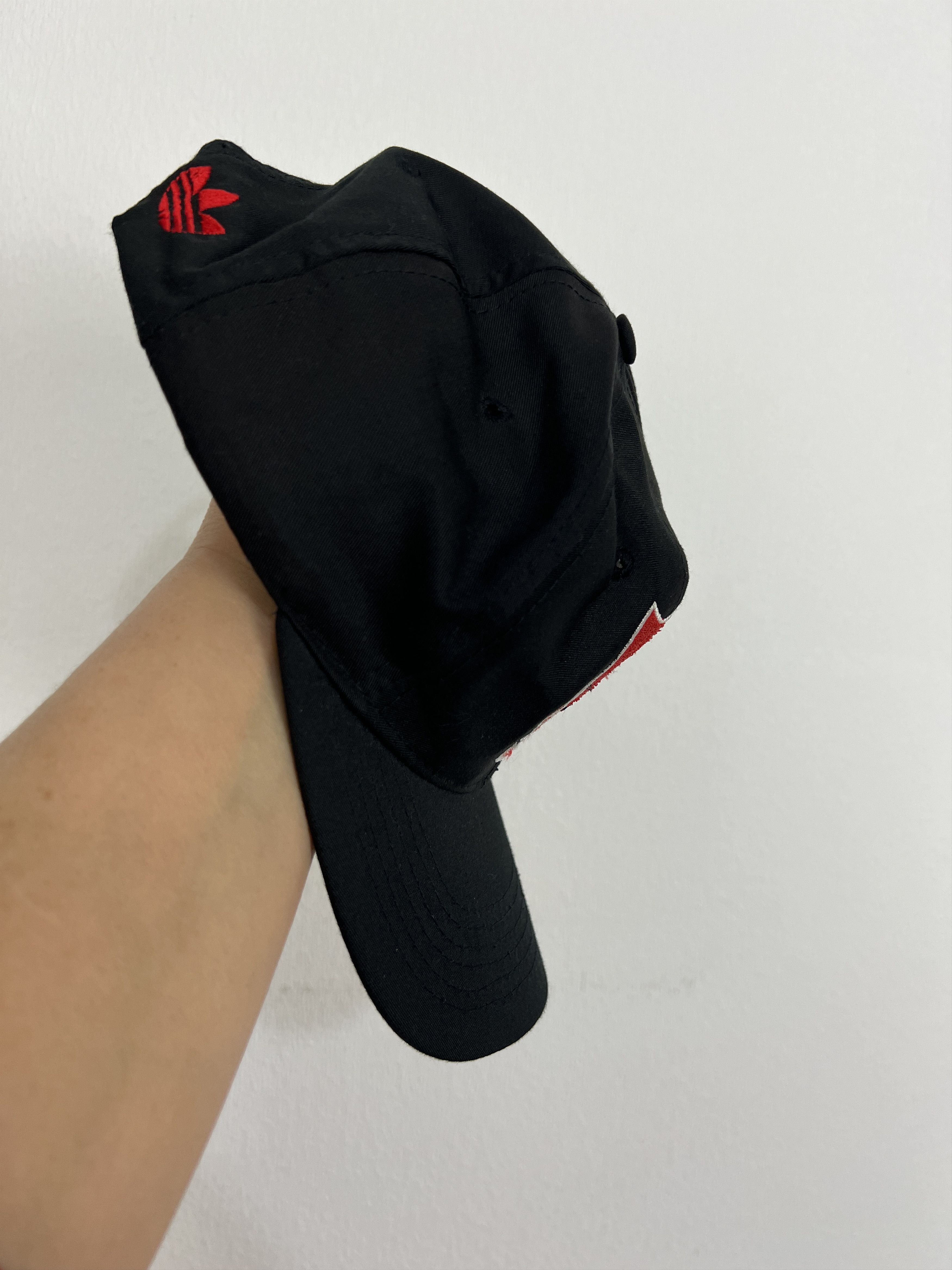 Adidas Liverpool Soccer Football Cap Rare Snapback One Size Adult Size ONE SIZE - 2 Thumbnail