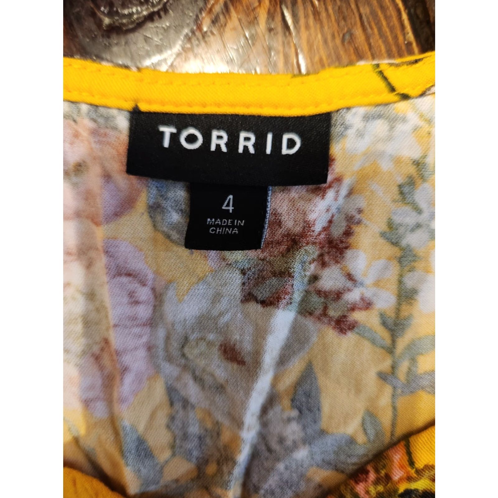 Torrid Torrid Yellow Floral Print Sleeveless Cami Top Shirt 4X Tank Camisole Size XXL / US 16-18 / IT 52-54 - 4 Thumbnail