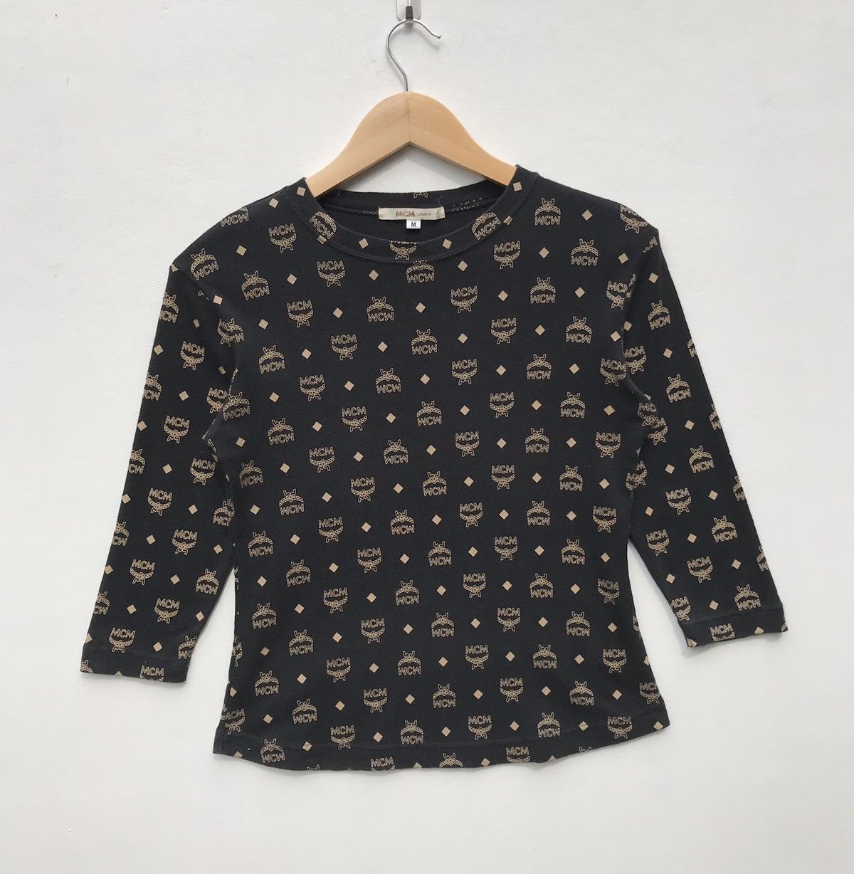Vintage Vintage MCM Legere Monogram Long Sleeve MCM Legere Luxury Size S / US 4 / IT 40 - 1 Thumbnail