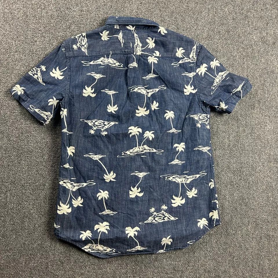 Old Navy Old Navy Shirt Mens Small Slim Fit Hawaiian Chambray Size US S / EU 44-46 / 1 - 6 Thumbnail
