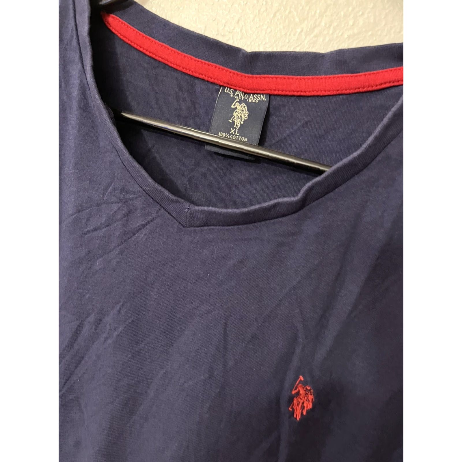 Vintage US Polo Assn Shirt Mens XL Navy Blue Short Sleeve V-Neck Logo T-Shirt Cotton Classic Fit Men’s XL Navy Blue USPA Size US XL / EU 56 / 4 - 2 Thumbnail