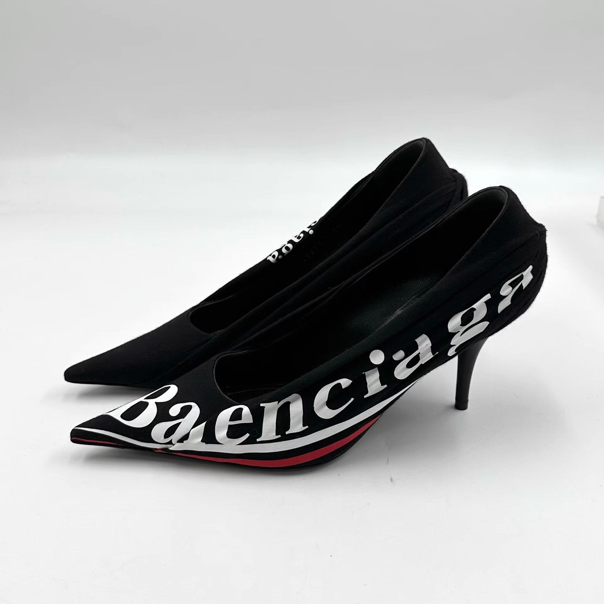 Balenciaga Balenciaga Black Pointed Toe Cola Logo Heels K12 Size US 6 / IT 36 - 1 Thumbnail