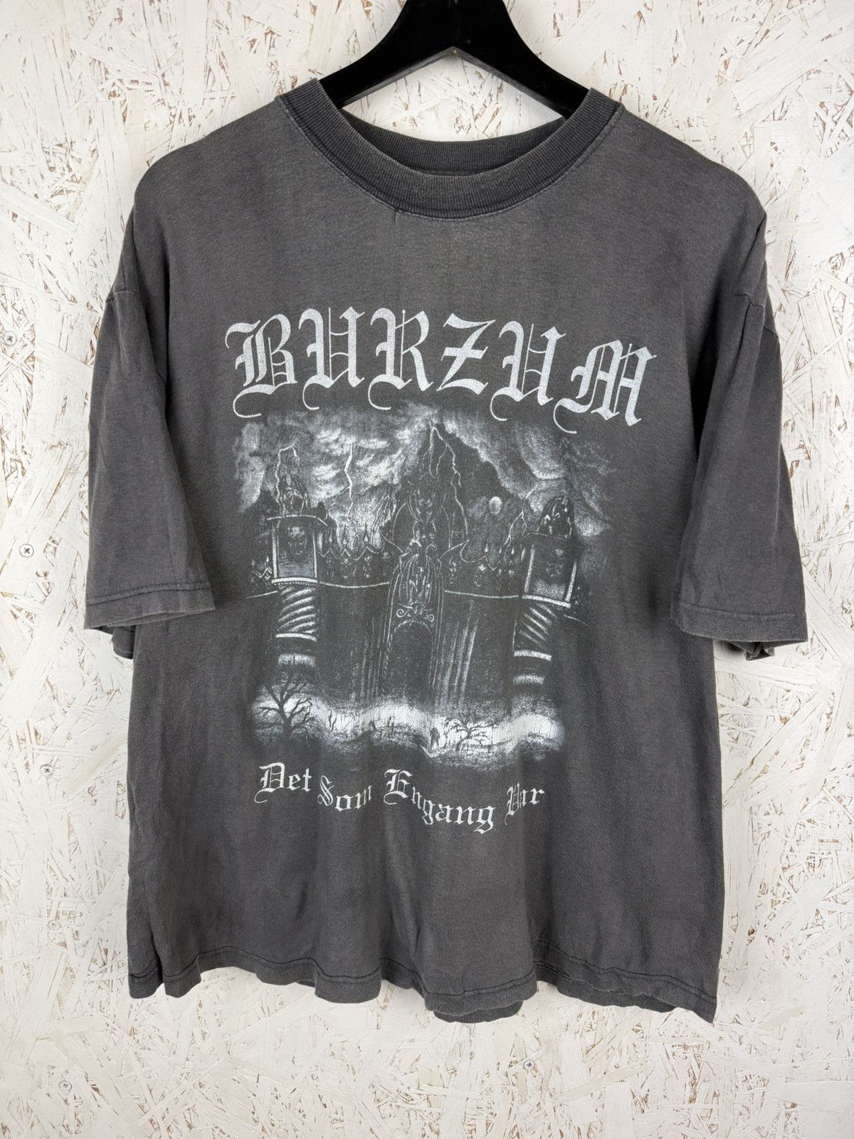 Band Tees 90s Burzum Det Som Engang Var Black Metal T-Shirt Faded ~M Size US M / EU 48-50 / 2 - 1 Thumbnail