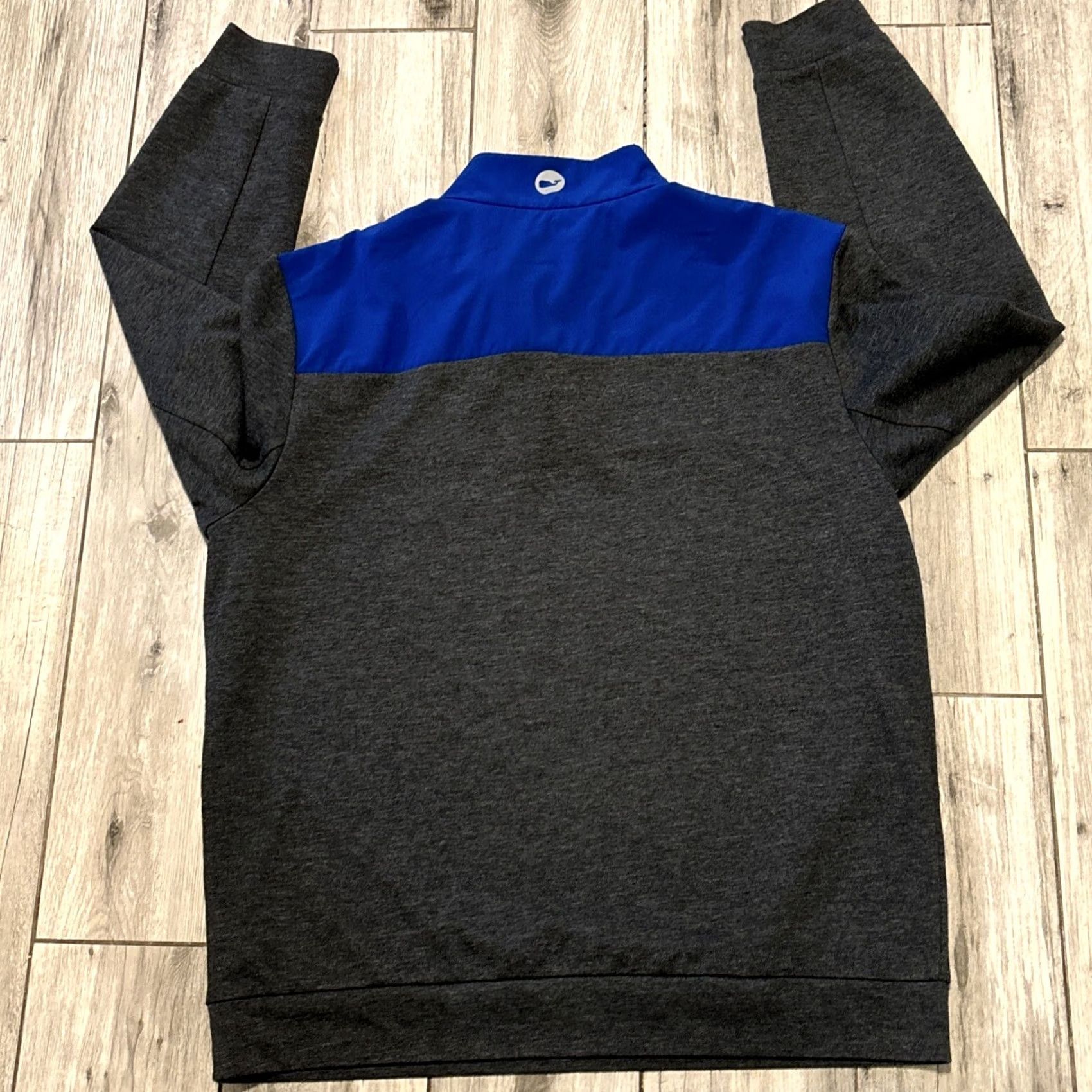 Vineyard Vines Vineyard Vines Men’s Performance 1/2 Zip Pullover Long Sleeve L Blue Neon Gray/Blue Casual Activewear Mens Size US L / EU 52-54 / 3 - 5 Thumbnail