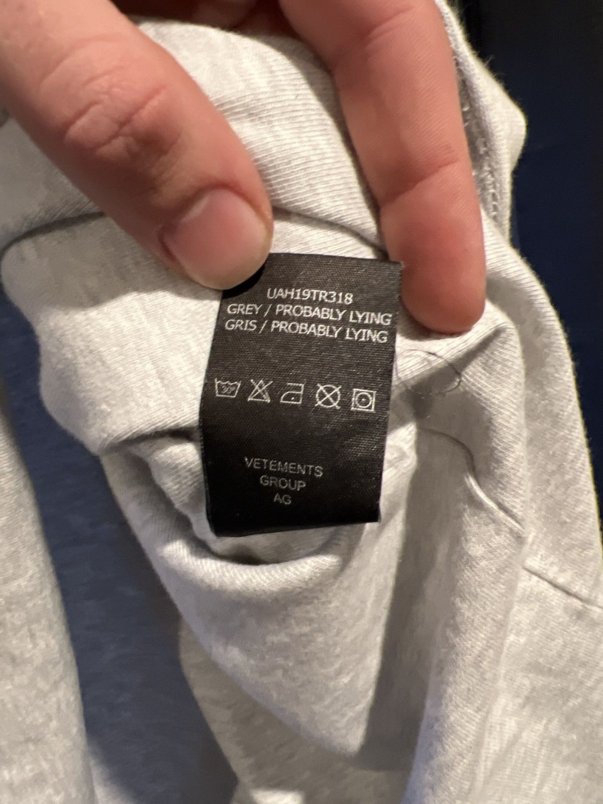 Vetements REVERSIBLE VETEMENTS IM PROBABLY LYING JERSEY Size US M / EU 48-50 / 2 - 12 Thumbnail