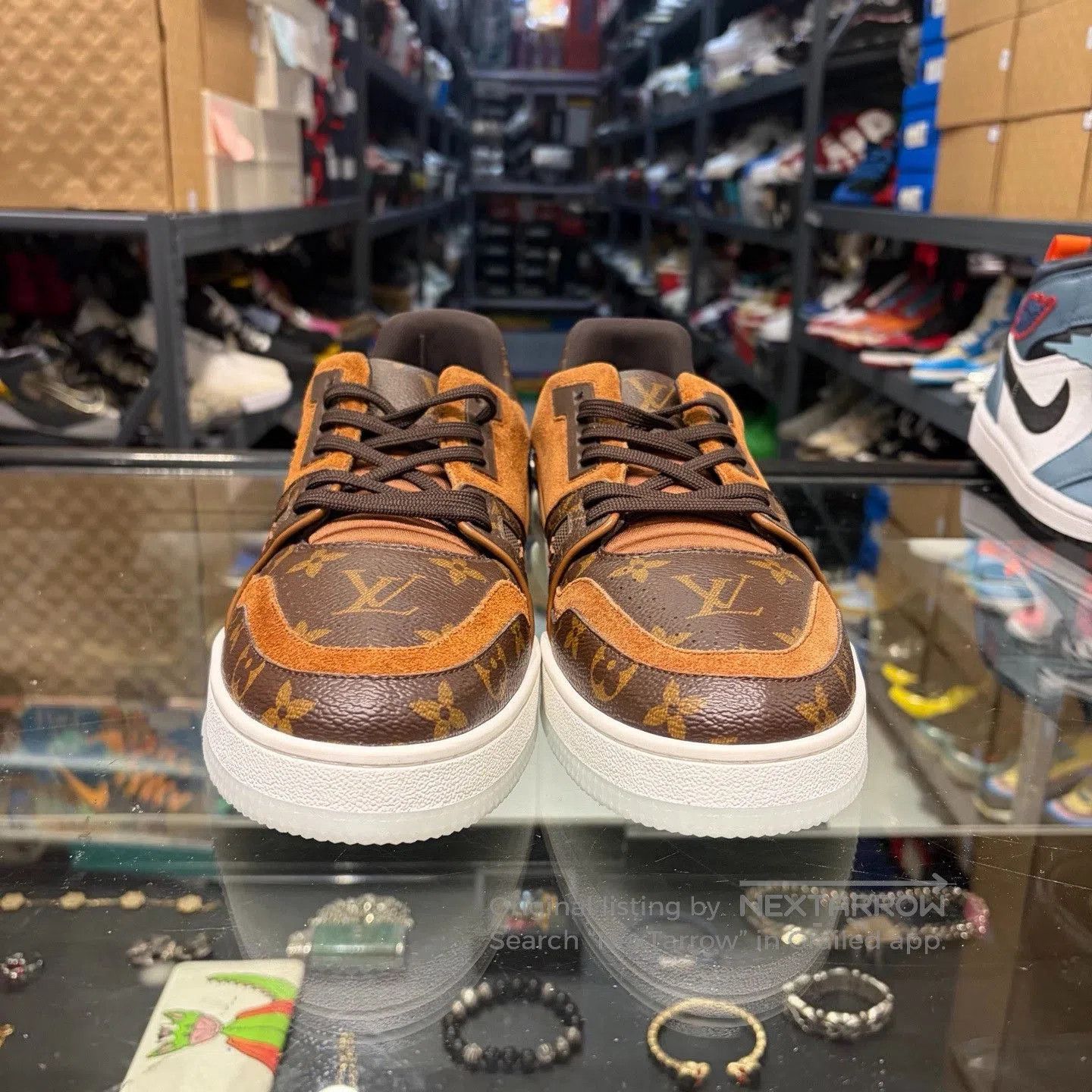 Louis Vuitton Louis Vuitton LV Trainer. Size US 8.5 / EU 41-42 - 2 Thumbnail