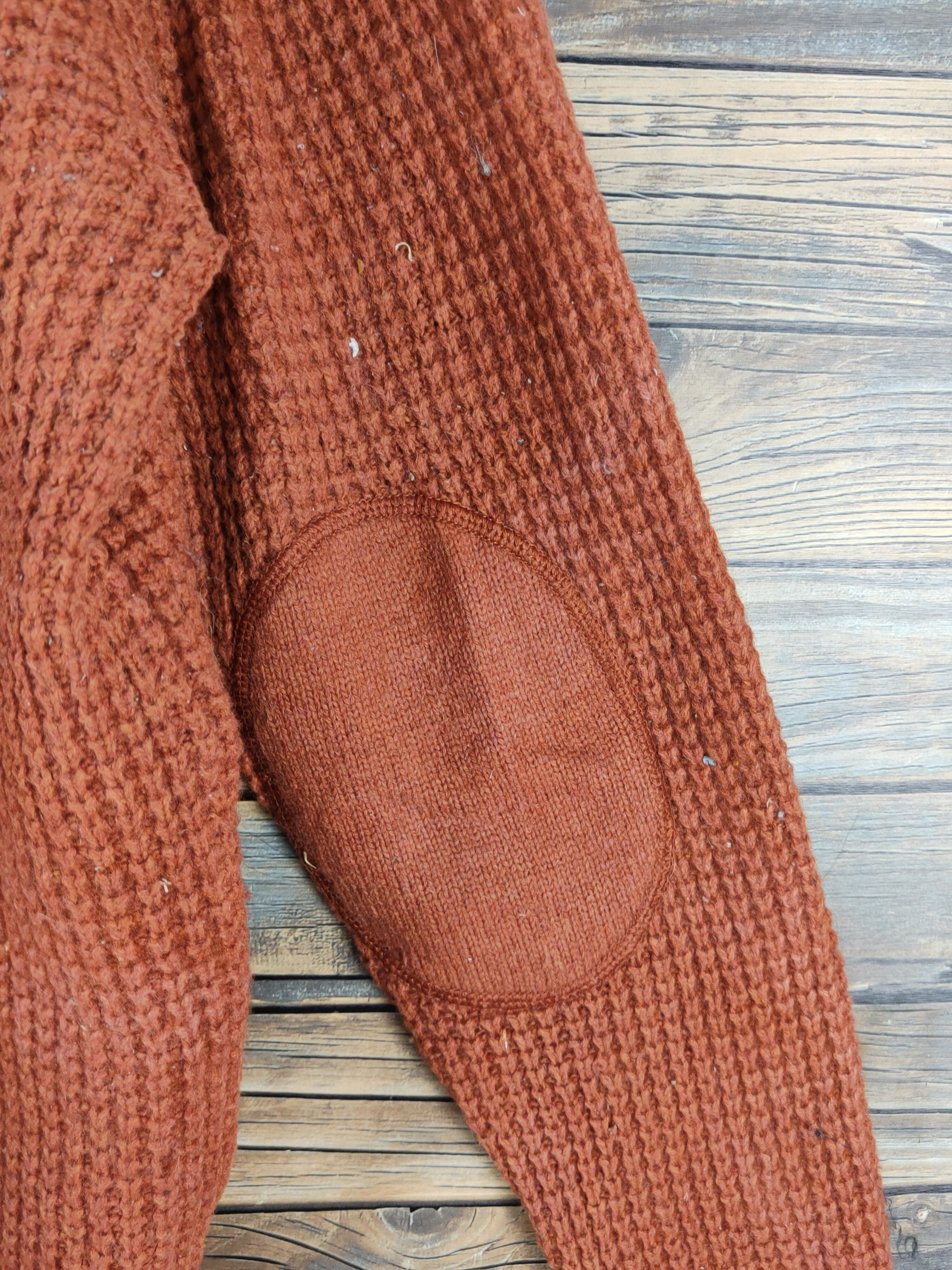Vintage Uniqlo Dark Orange Knitwear Sweatshirts #W1678 Size US XL / EU 56 / 4 - 10 Thumbnail