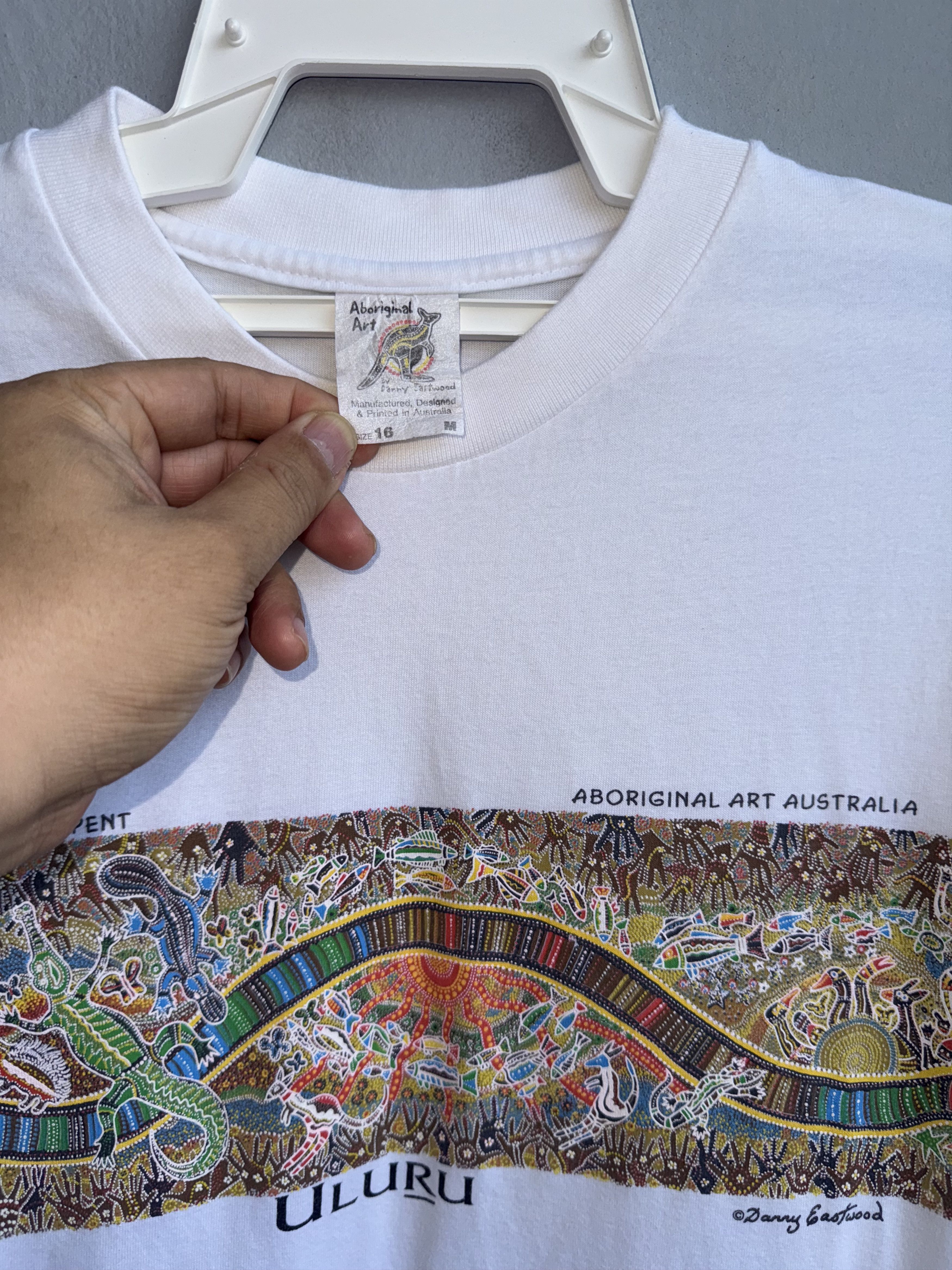 Vintage Vintage 90's Danny Eastwood Aboriginal Art Australia Tee Size US M / EU 48-50 / 2 - 3 Thumbnail