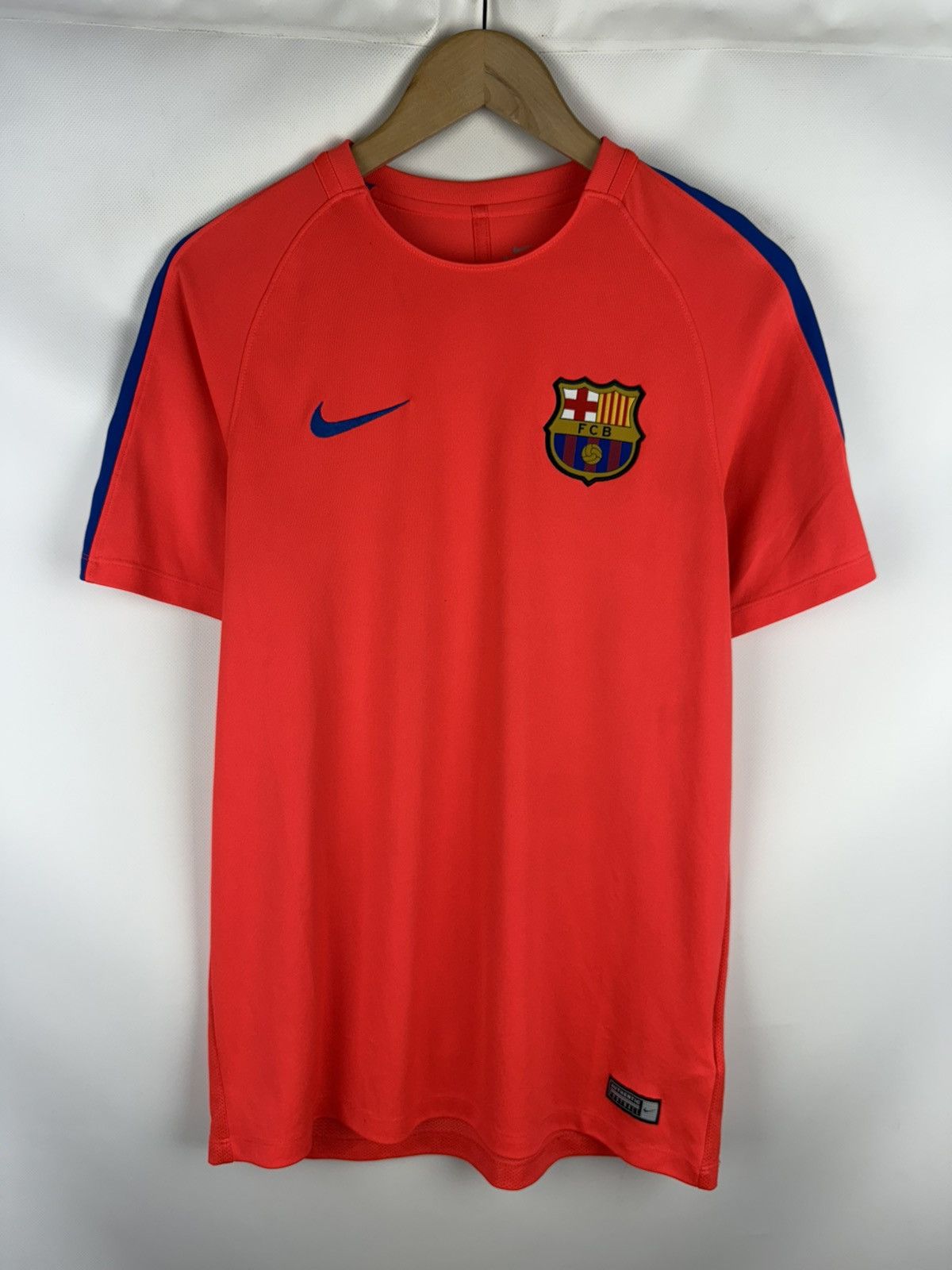 Nike Nike FC Barcelona 20016 / 17 Training Soccer Jersey Shirt Size US M / EU 48-50 / 2 - 1 Thumbnail