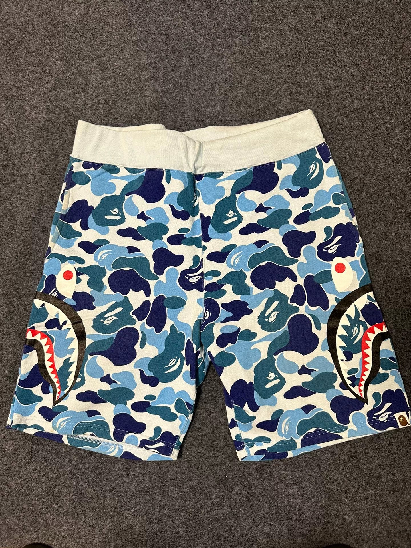 Bape Bape X Multi Shark Shorts Designer Size US 38 / EU 54 - 1 Thumbnail