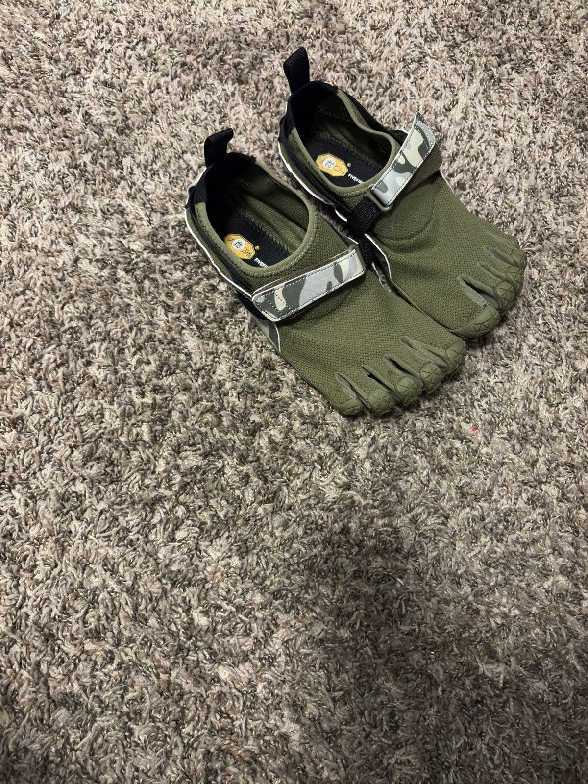Vibram Vibram footwear Size US 8 / EU 41 - 3 Thumbnail