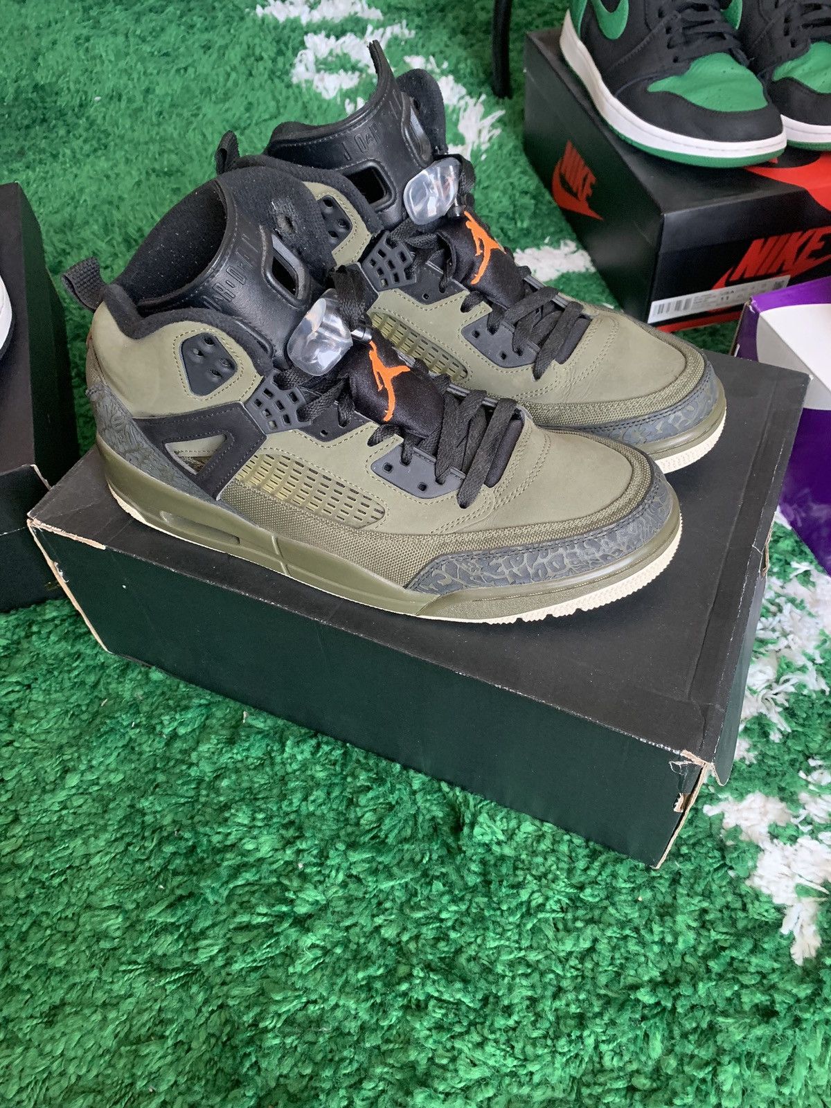 image of Jordan Brand Spizike Olive Canvas Shoes in Olive Black, Men's (Size 11)
