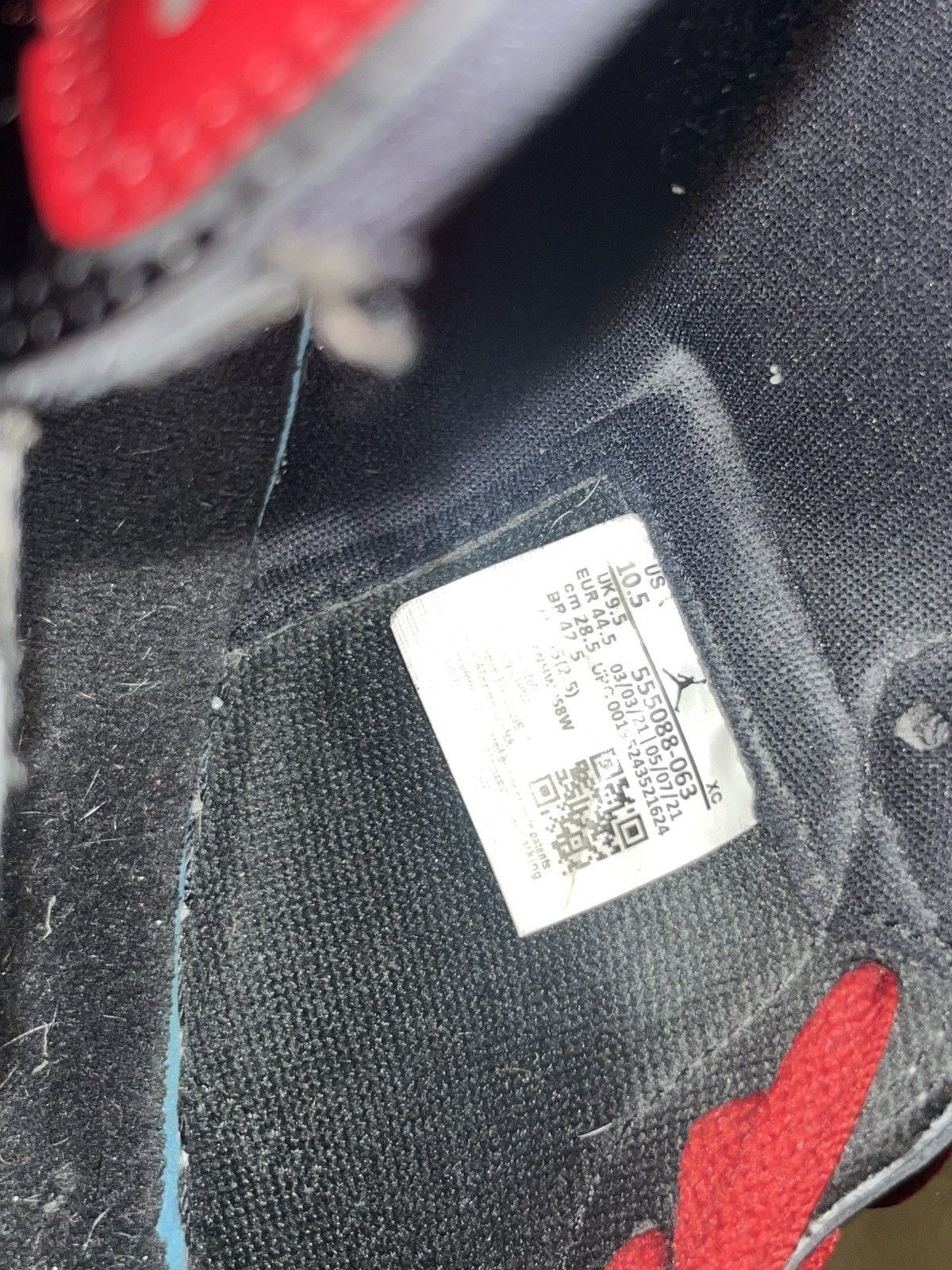 Jordan Brand AIR BRED JORDAN 1s Size US 10.5 / EU 43-44 - 7 Thumbnail