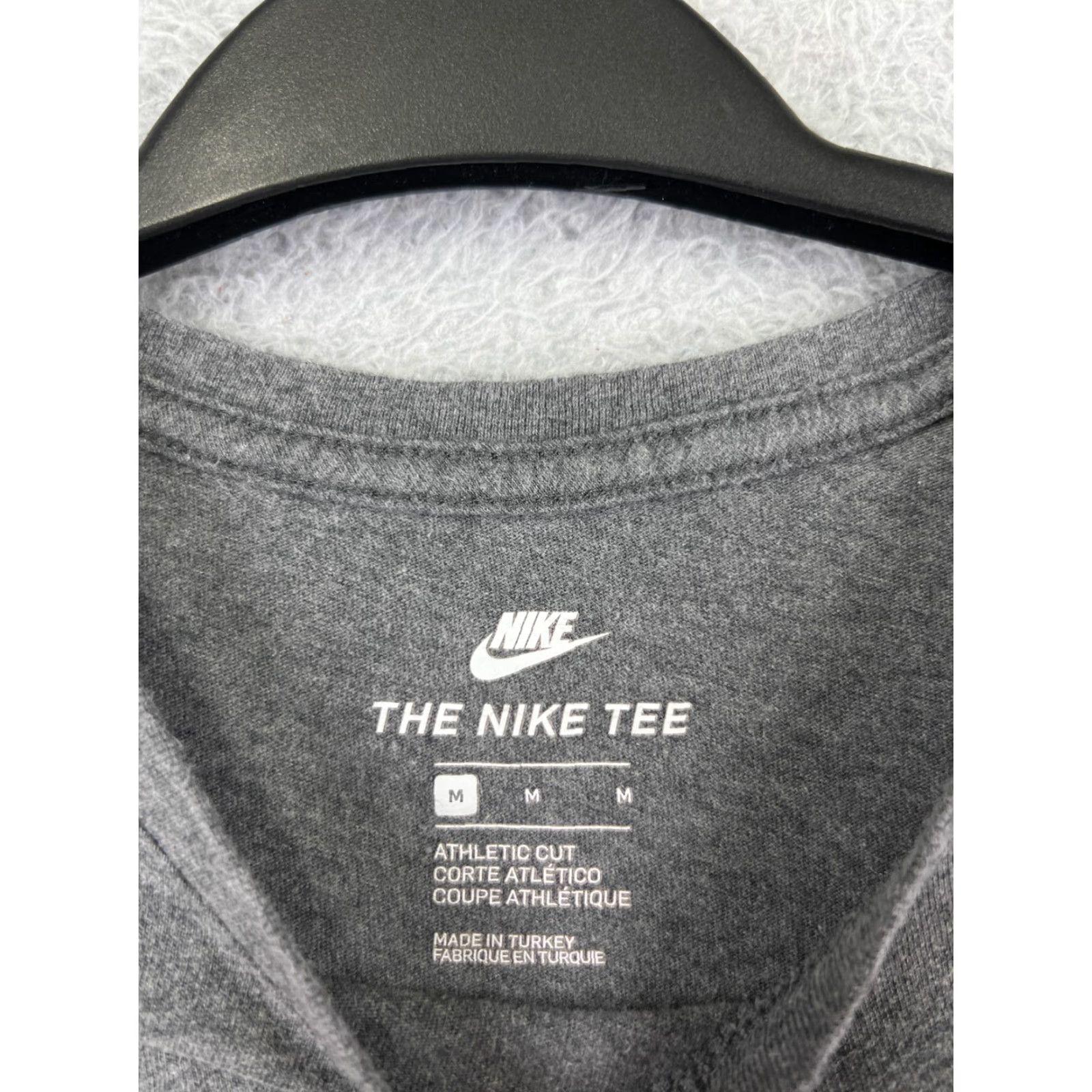 Nike Nike Shirt Mens M Gray Swoosh Retro Logo 100% Cotton Short Sleeve Crew Neck T-Shirt Mens Logo Retro 90s Sportswear Size US M / EU 48-50 / 2 - 4 Thumbnail