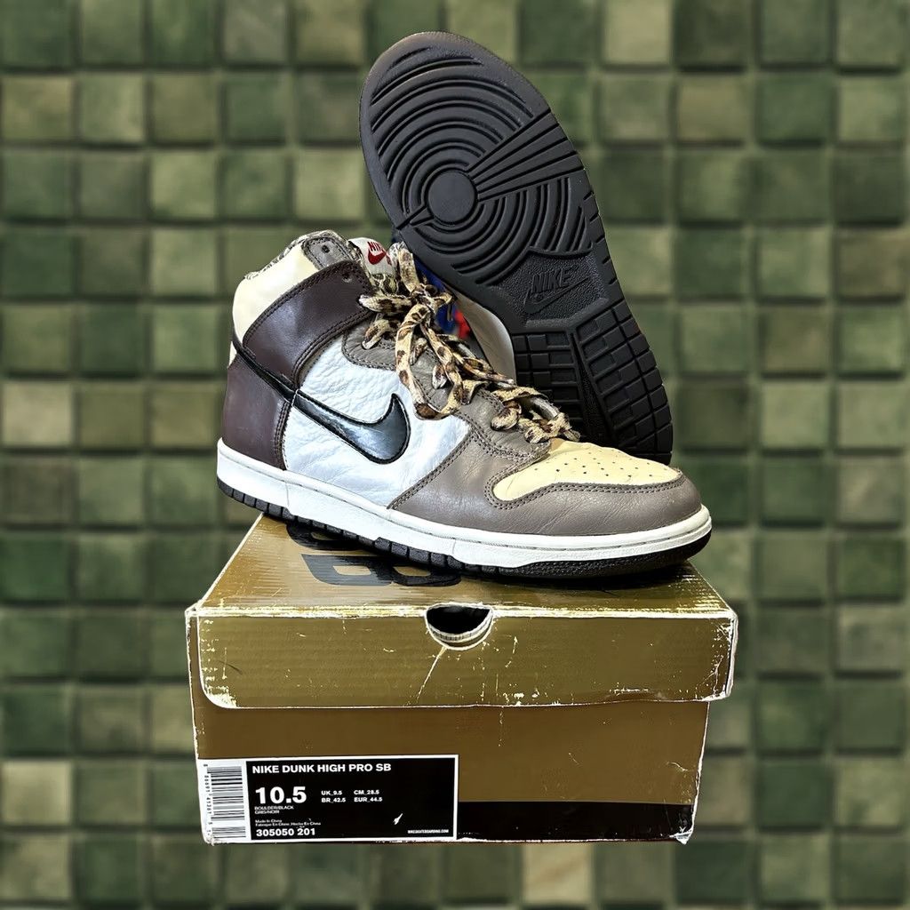 Nike VINTAGE Nike SB Dunk High Ferris Bueller 2008 Sneaker Shoes Mens 10.5 Brown OC 305050-201 OG ALL Used Great Condition Size US 10 / EU 43 - 1 Thumbnail