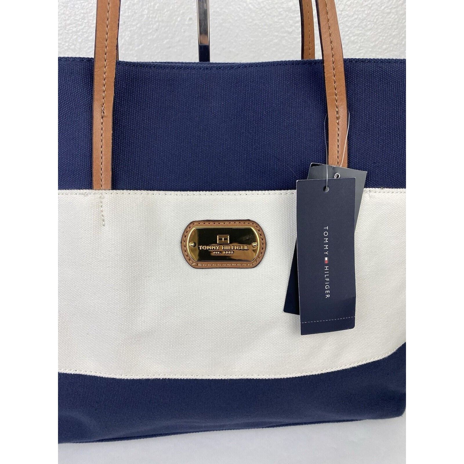 Tommy Hilfiger NWT Tommy Hilfiger Striped Canvas Tote Bag Handbag Purse Size ONE SIZE - 2 Thumbnail