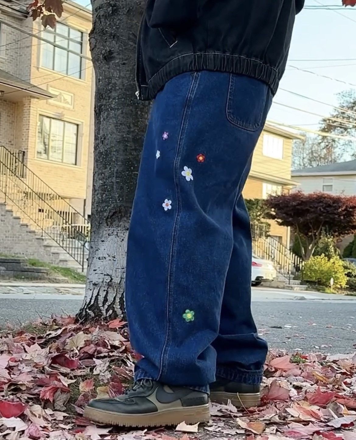 Ronin Division Ronin Division flower embroidery baggy denim F/W23 Size US 32 / EU 48 - 11 Thumbnail
