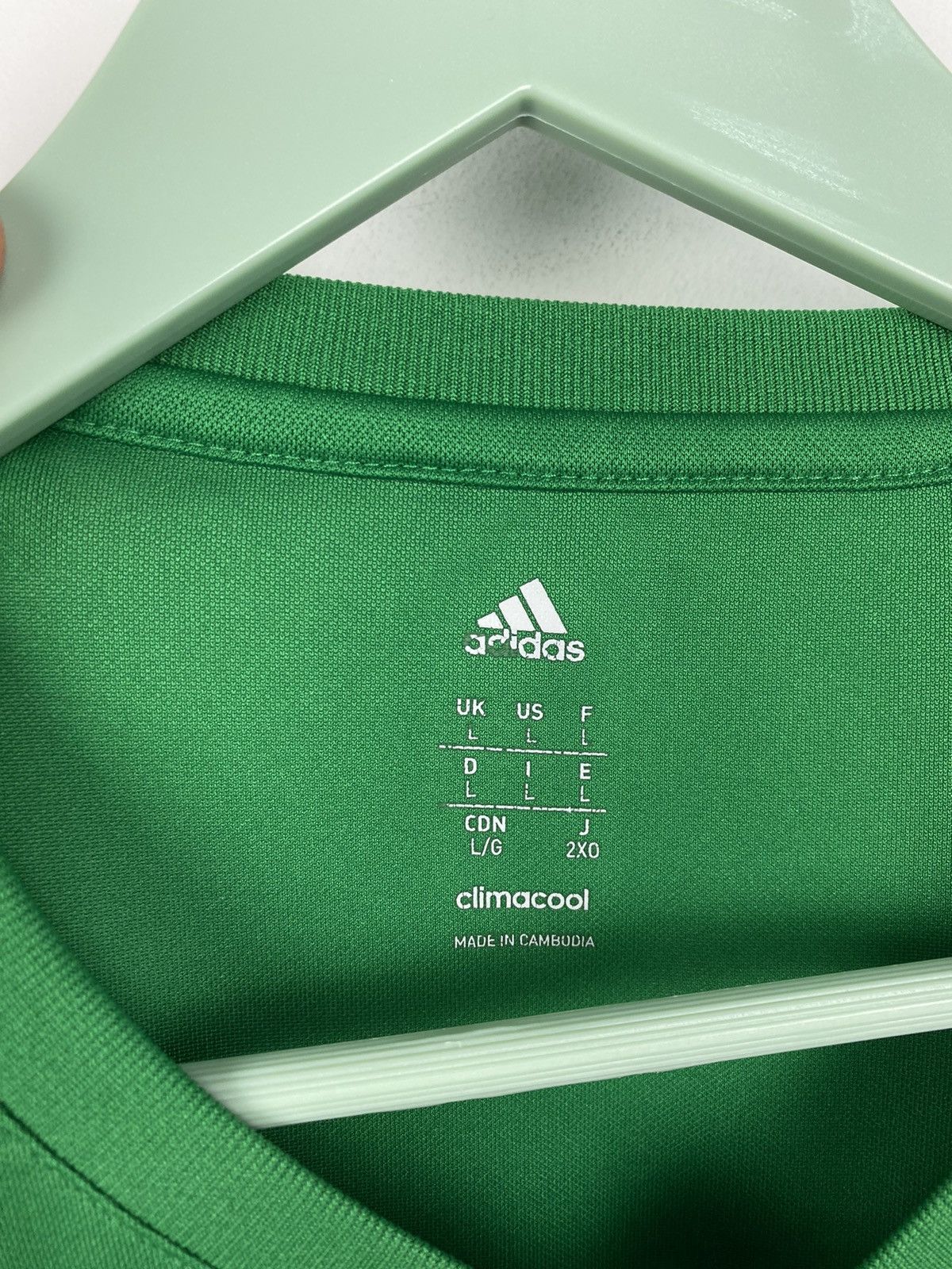 Adidas Nottingham Forest 2017 Training Soccer Jersey PSG Arsenal Size US L / EU 52-54 / 3 - 9 Thumbnail