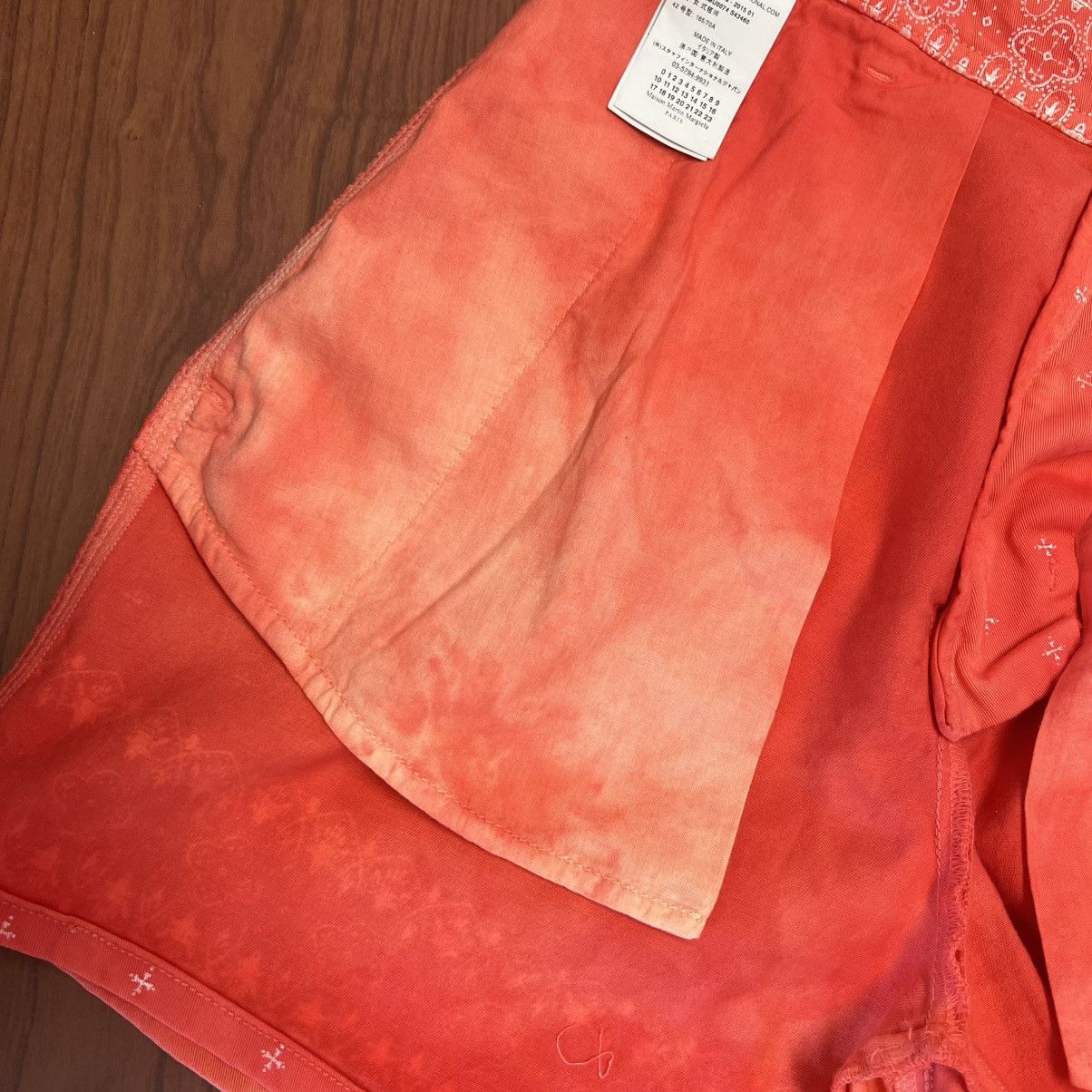 Maison Margiela MM6 Maison Martin Margiela Orange Patterned Shorts Italy Size 28" / US 6 / IT 42 - 12 Thumbnail